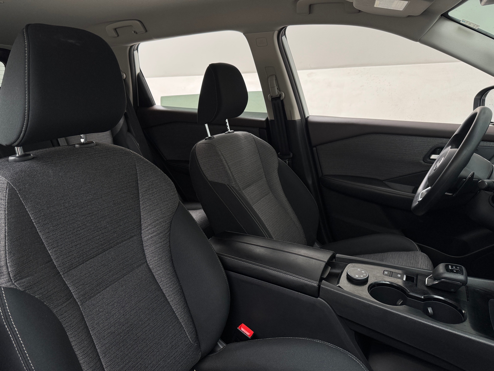 Thumbnail: 2022 Nissan Rogue - 2