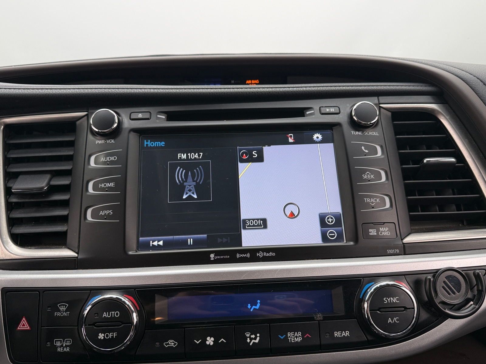 Thumbnail: 2018 Toyota Highlander - 3