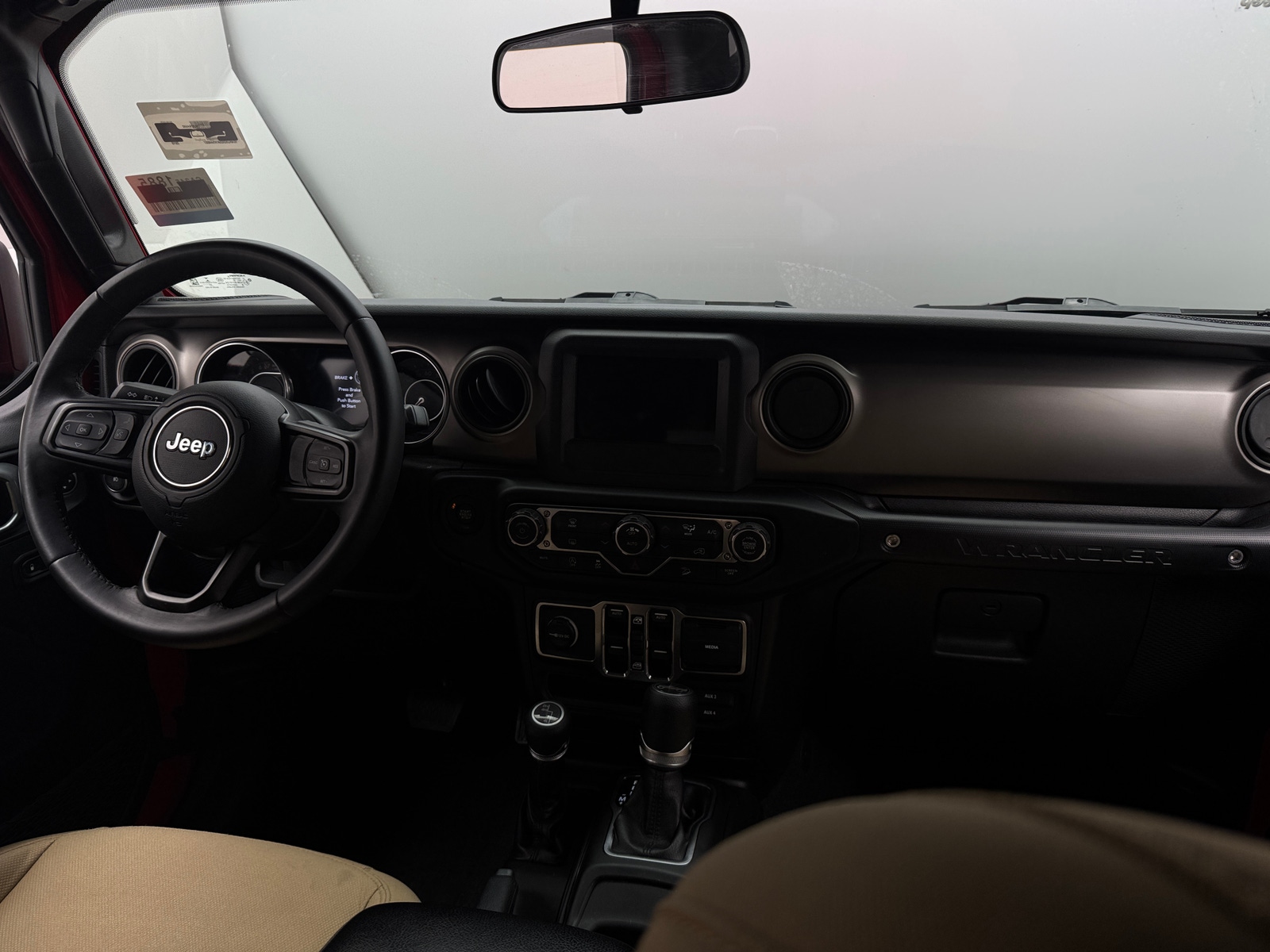 Thumbnail: 2019 Jeep Wrangler - 3