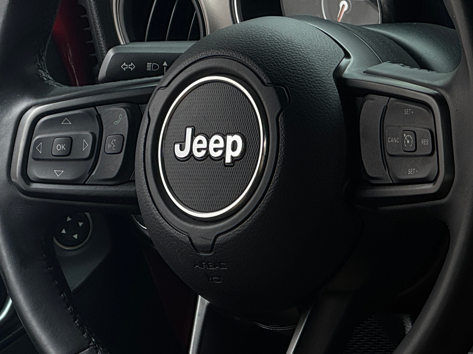 Thumbnail: 2019 Jeep Wrangler - 5