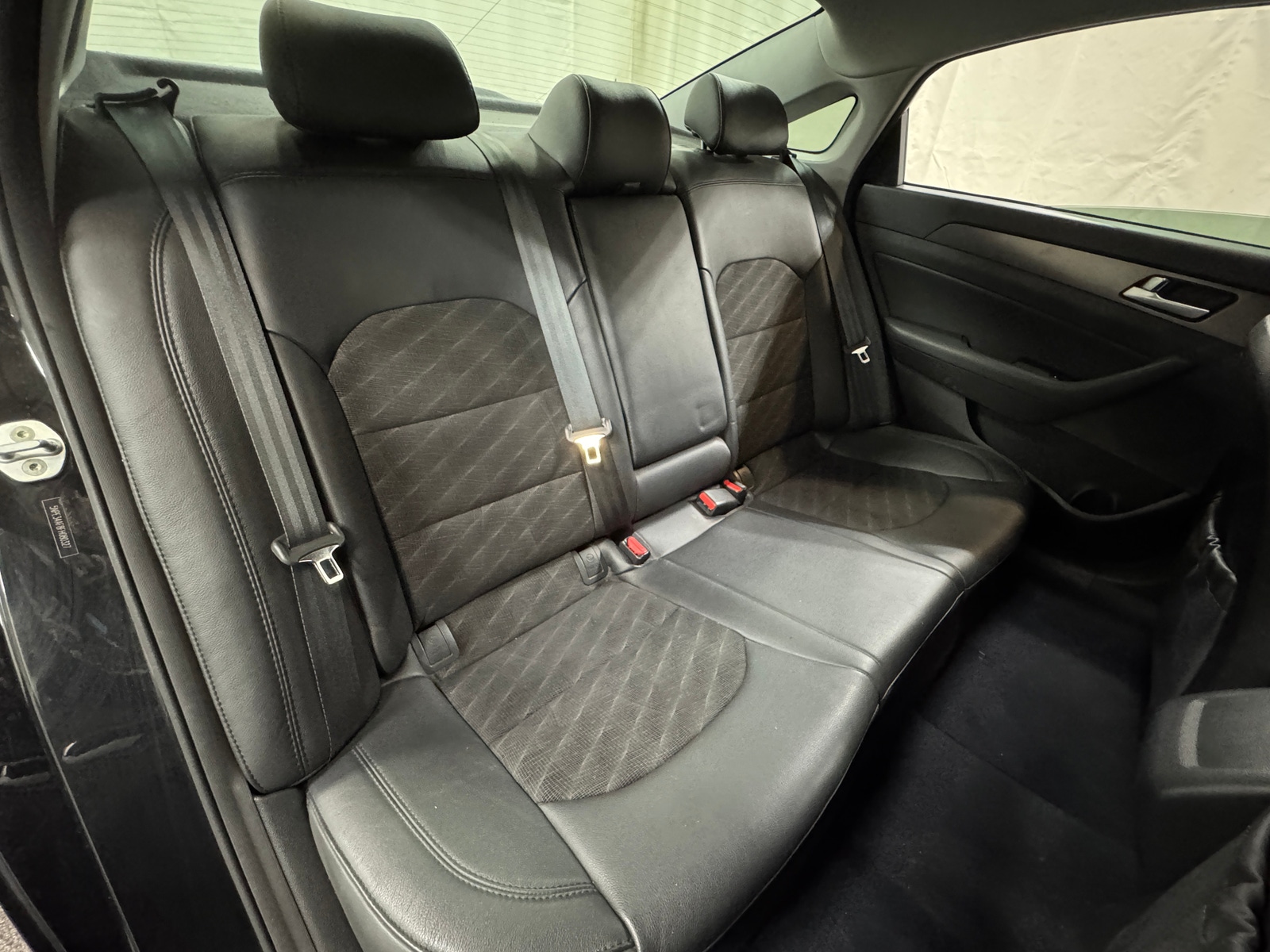 Thumbnail: 2015 Hyundai Sonata - 6