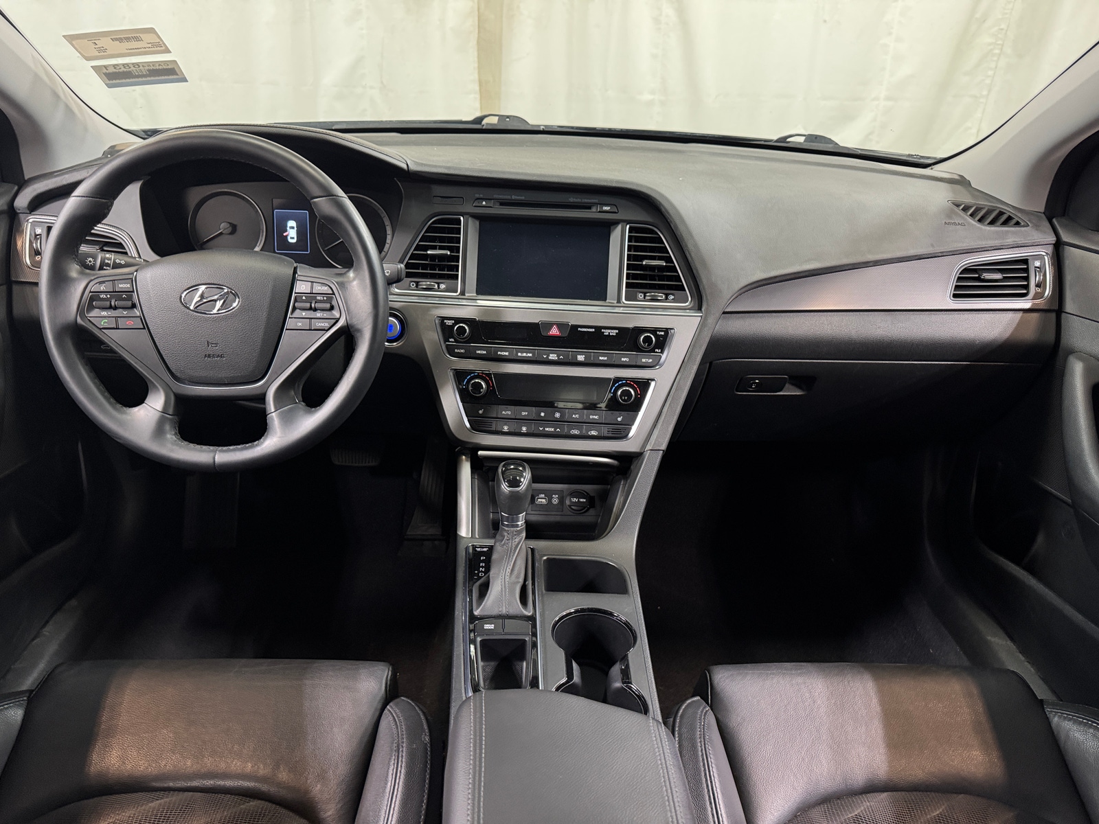 Thumbnail: 2015 Hyundai Sonata - 3