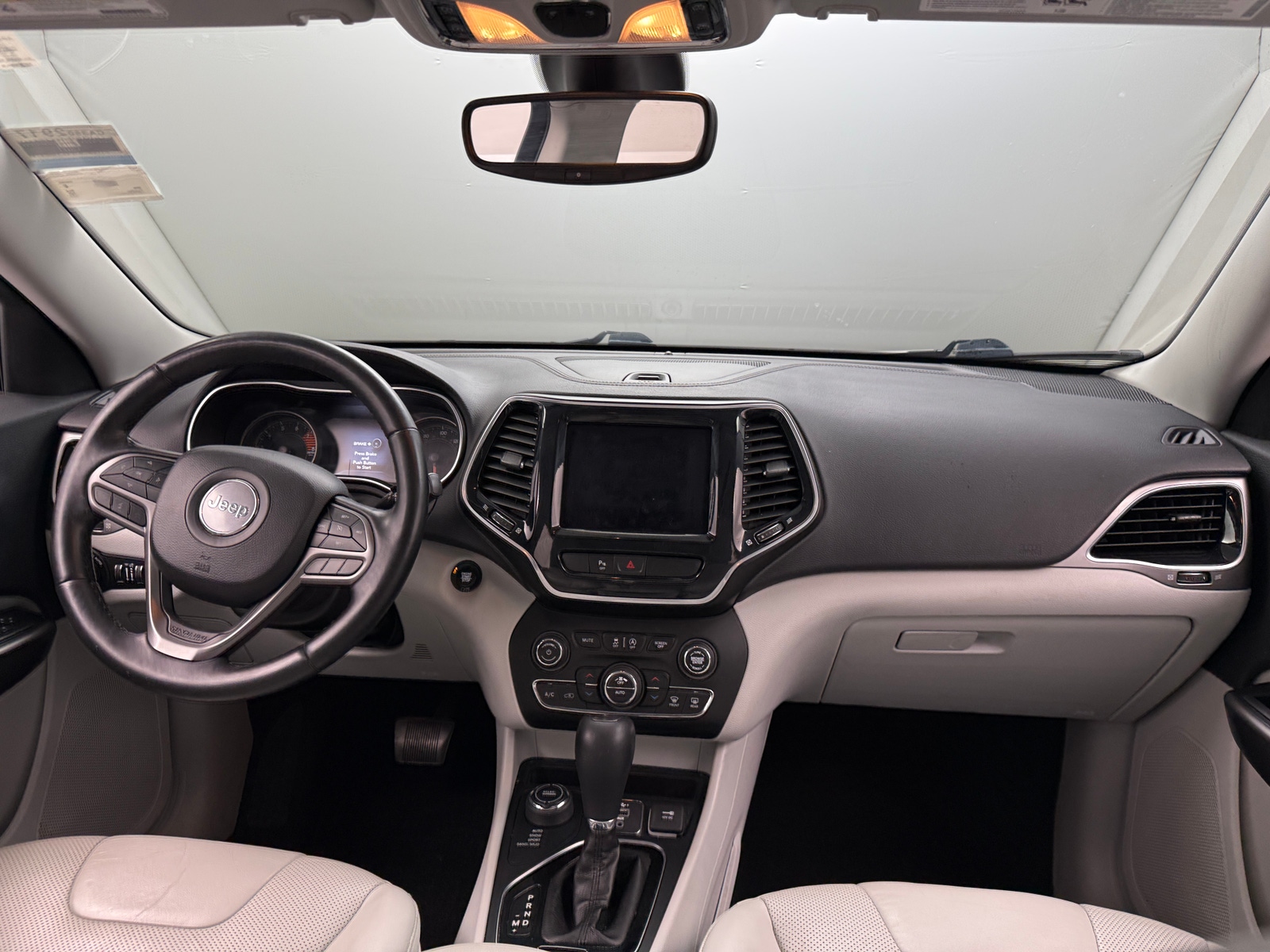 Thumbnail: 2019 Jeep Cherokee - 2