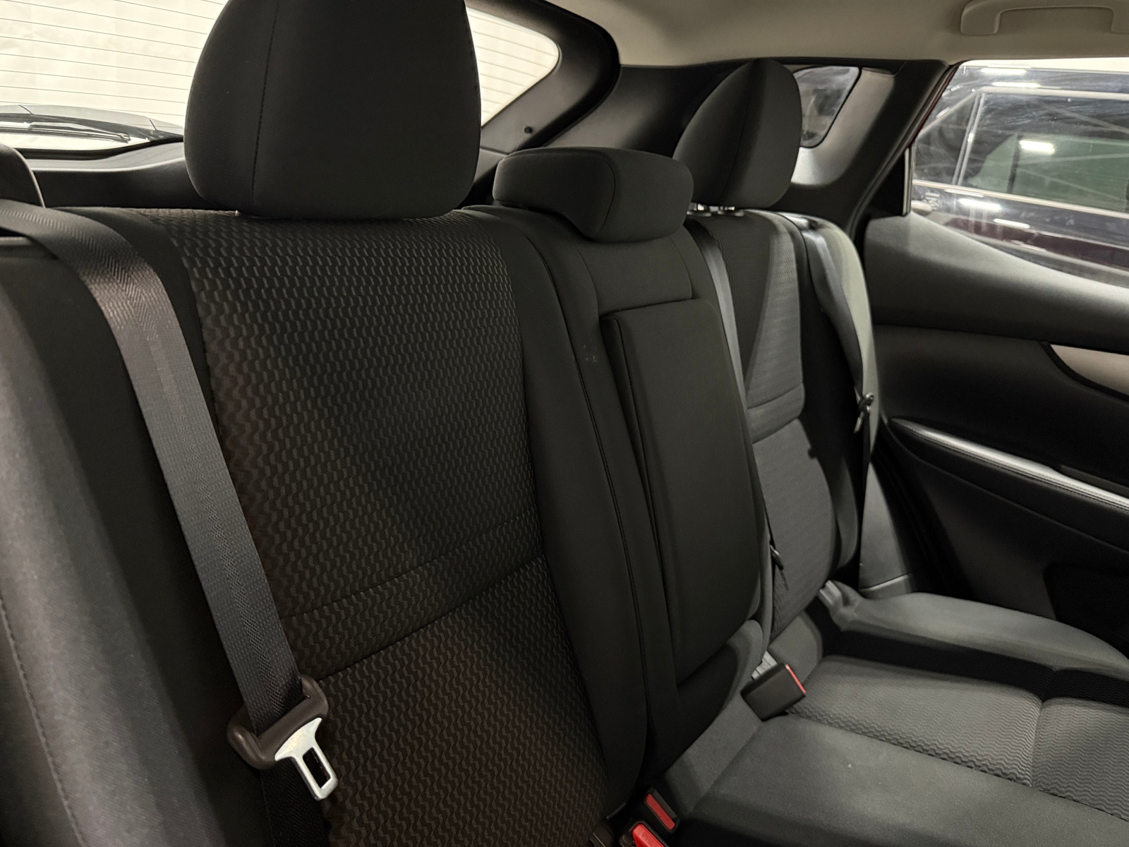 Thumbnail: 2019 Nissan Rogue Sport - 6