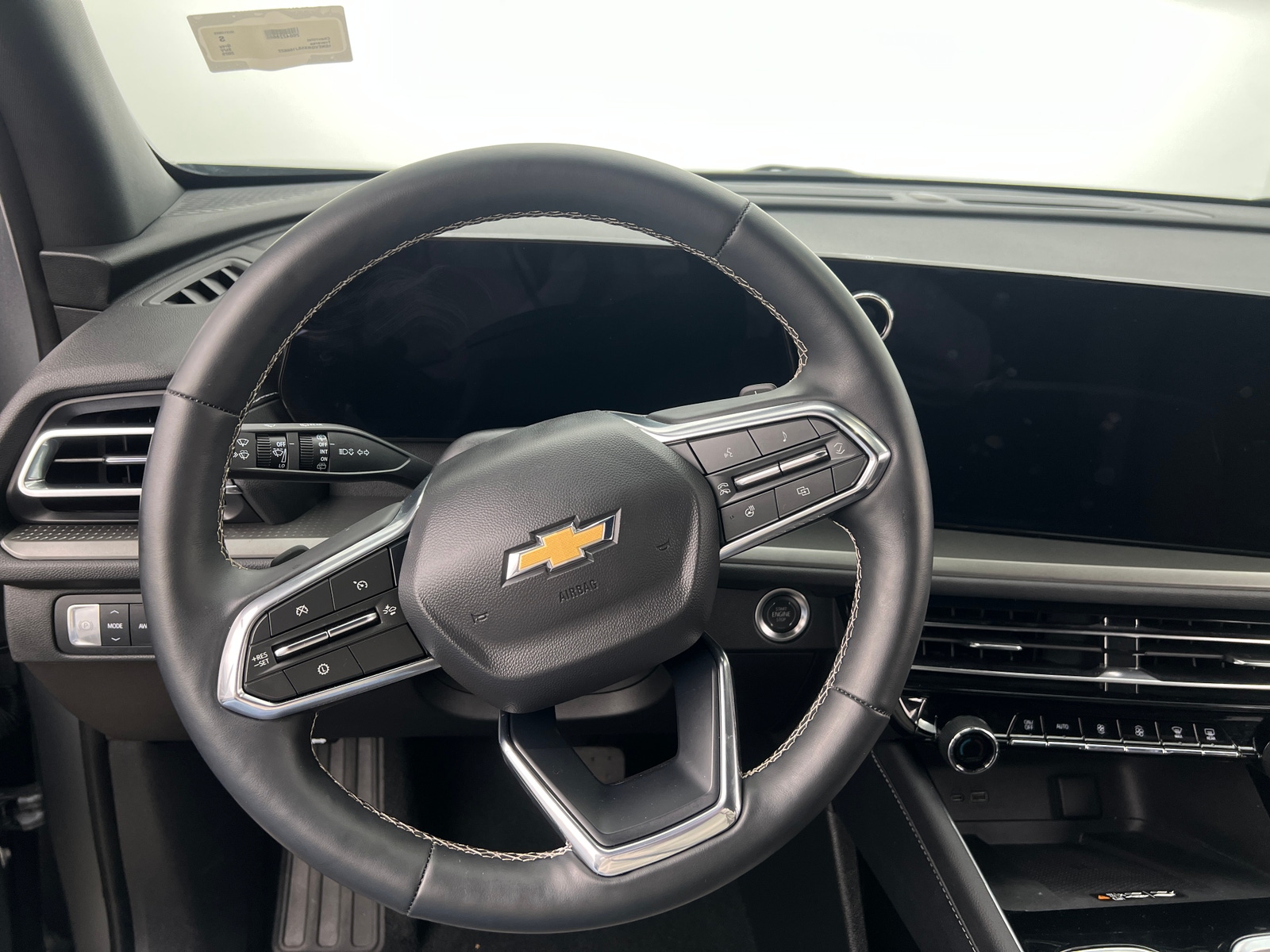 Thumbnail: 2025 Chevrolet Traverse - 5