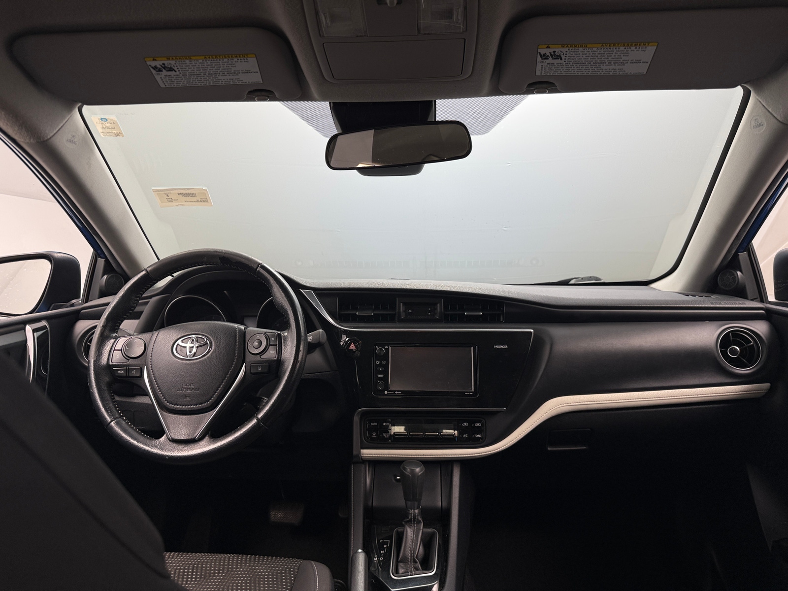 Thumbnail: 2017 Toyota Corolla iM - 3