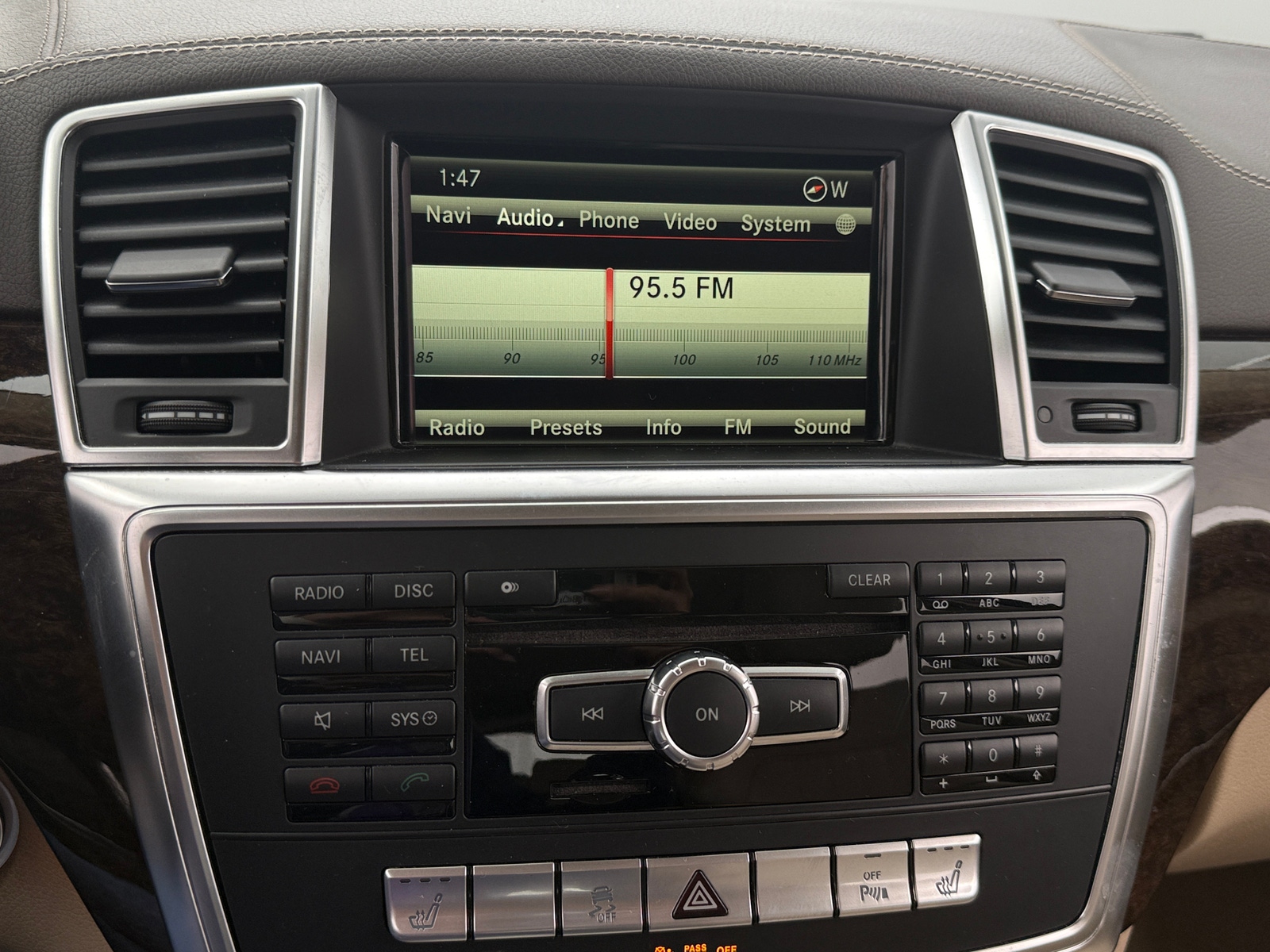 Thumbnail: 2014 Mercedes-Benz GL-Class - 3