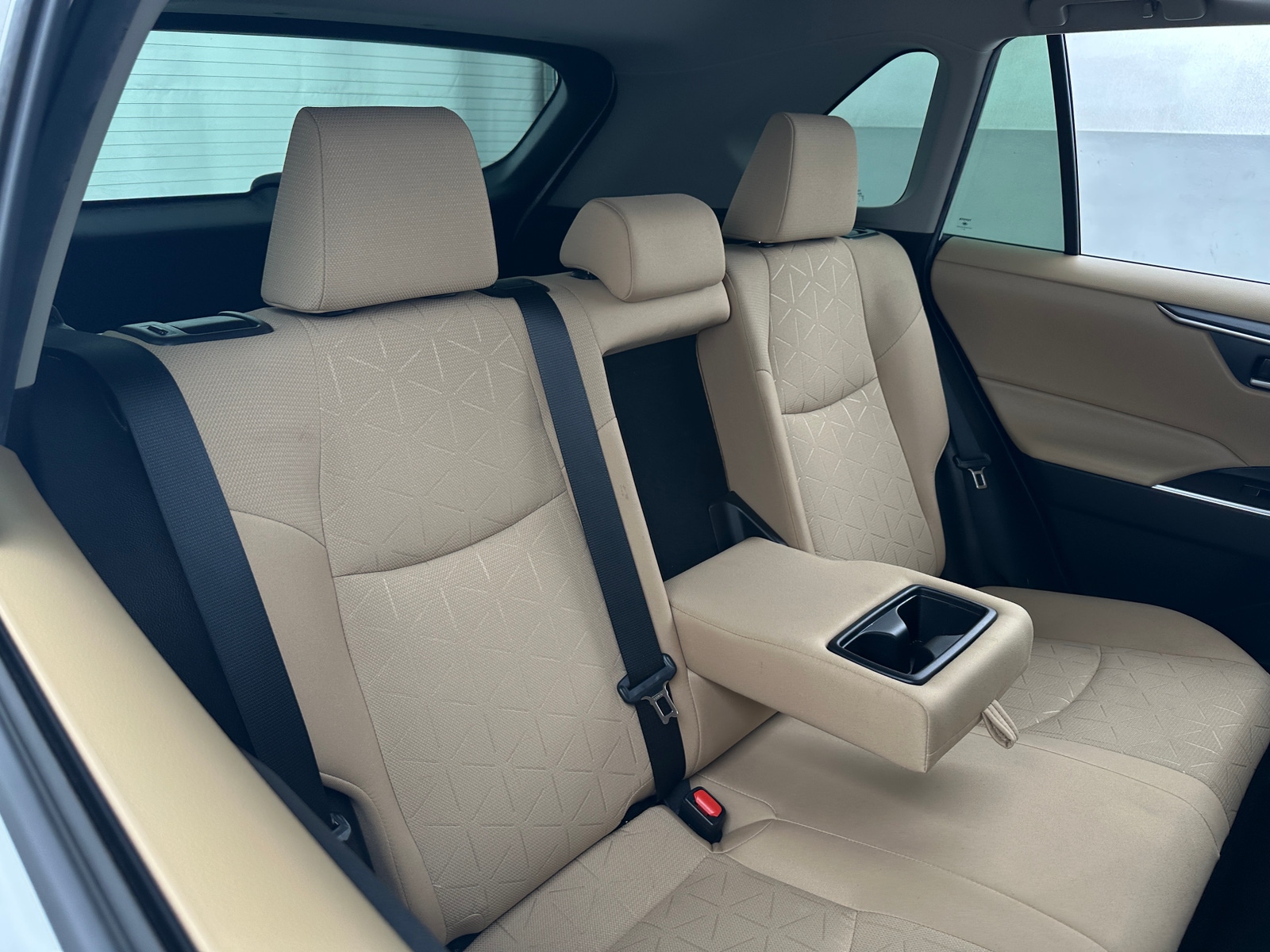 Thumbnail: 2022 Toyota RAV4 - 6