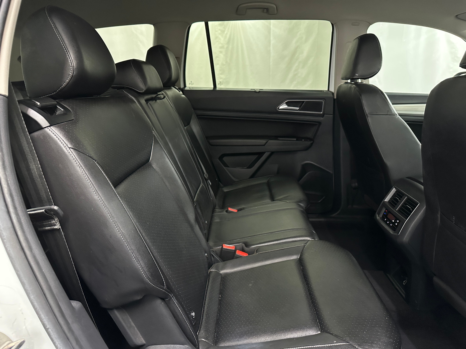 Thumbnail: 2018 Volkswagen Atlas - 5