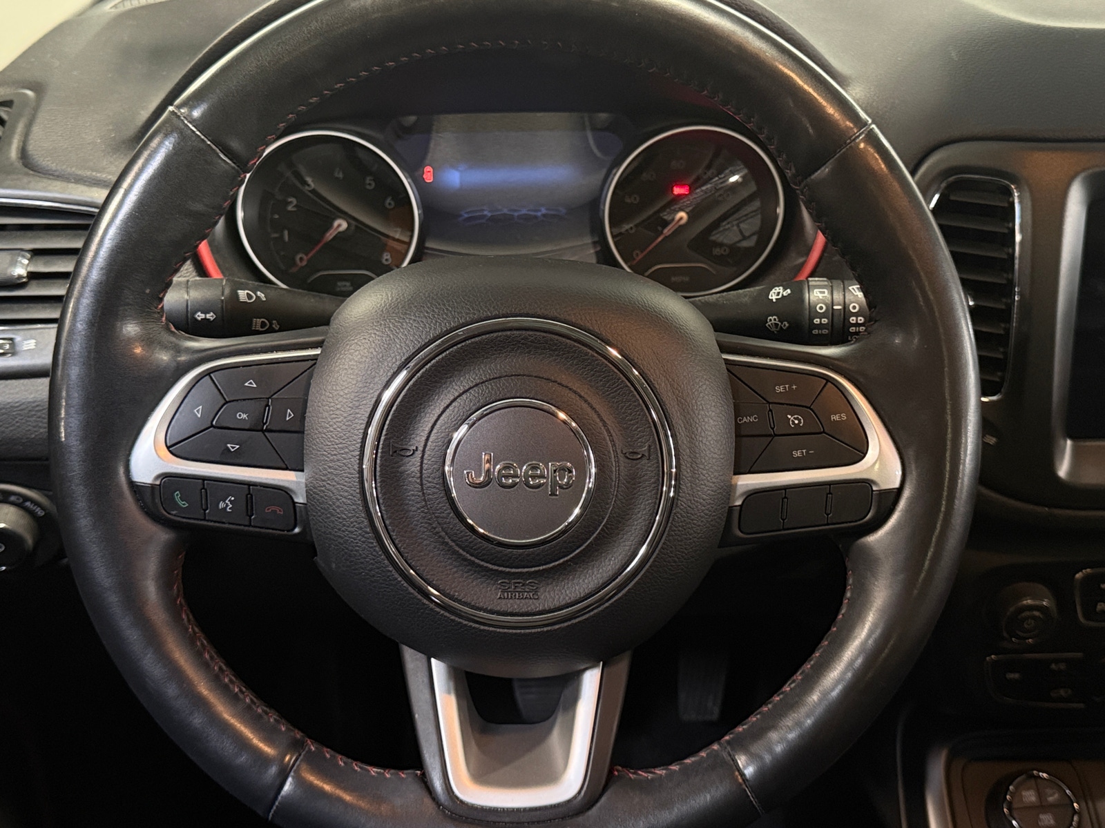 Thumbnail: 2017 Jeep Compass - 4