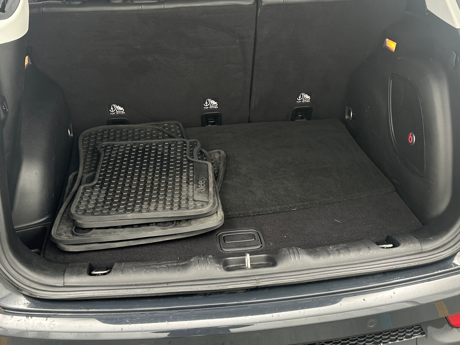 Thumbnail: 2017 Jeep Compass - 6