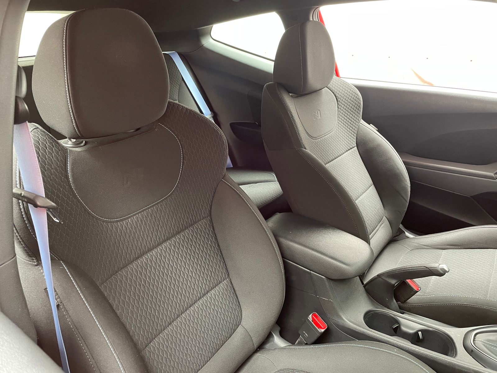 Thumbnail: 2020 Hyundai Veloster - 2