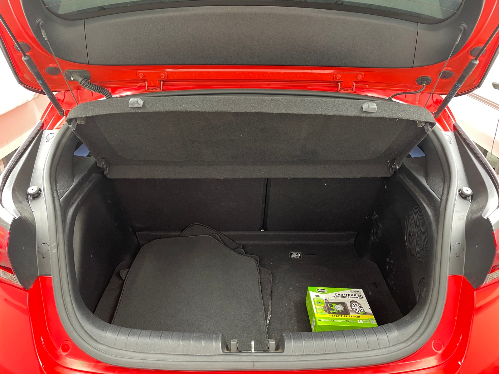 Thumbnail: 2020 Hyundai Veloster - 5