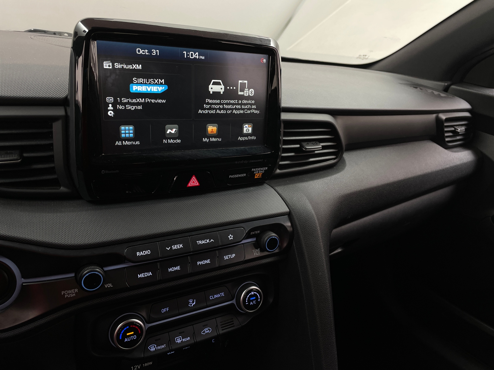 Thumbnail: 2020 Hyundai Veloster - 3