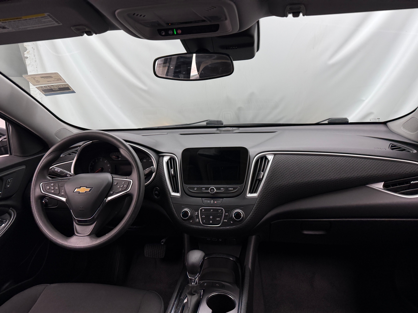 Thumbnail: 2024 Chevrolet Malibu - 3