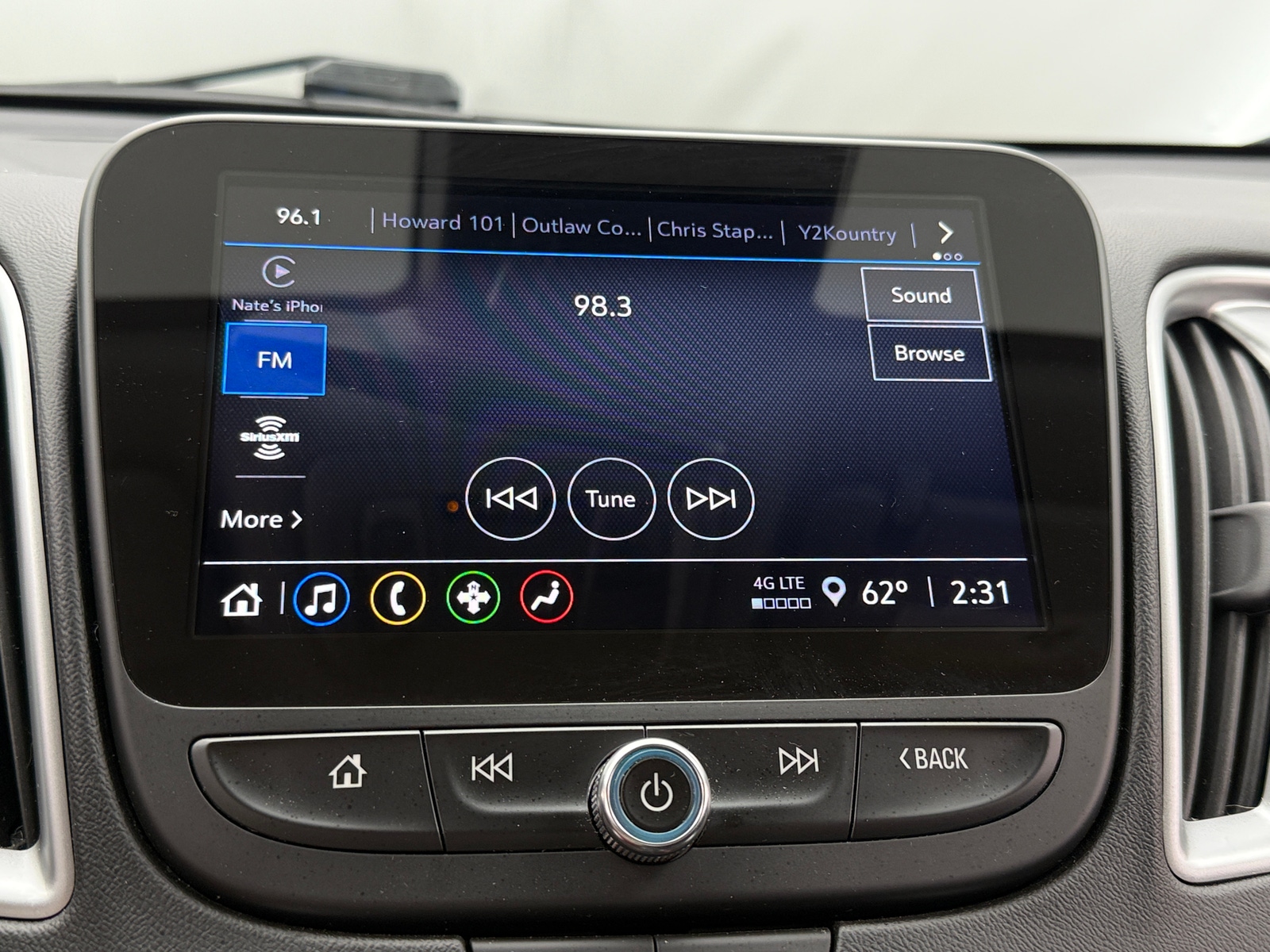 Thumbnail: 2024 Chevrolet Malibu - 4