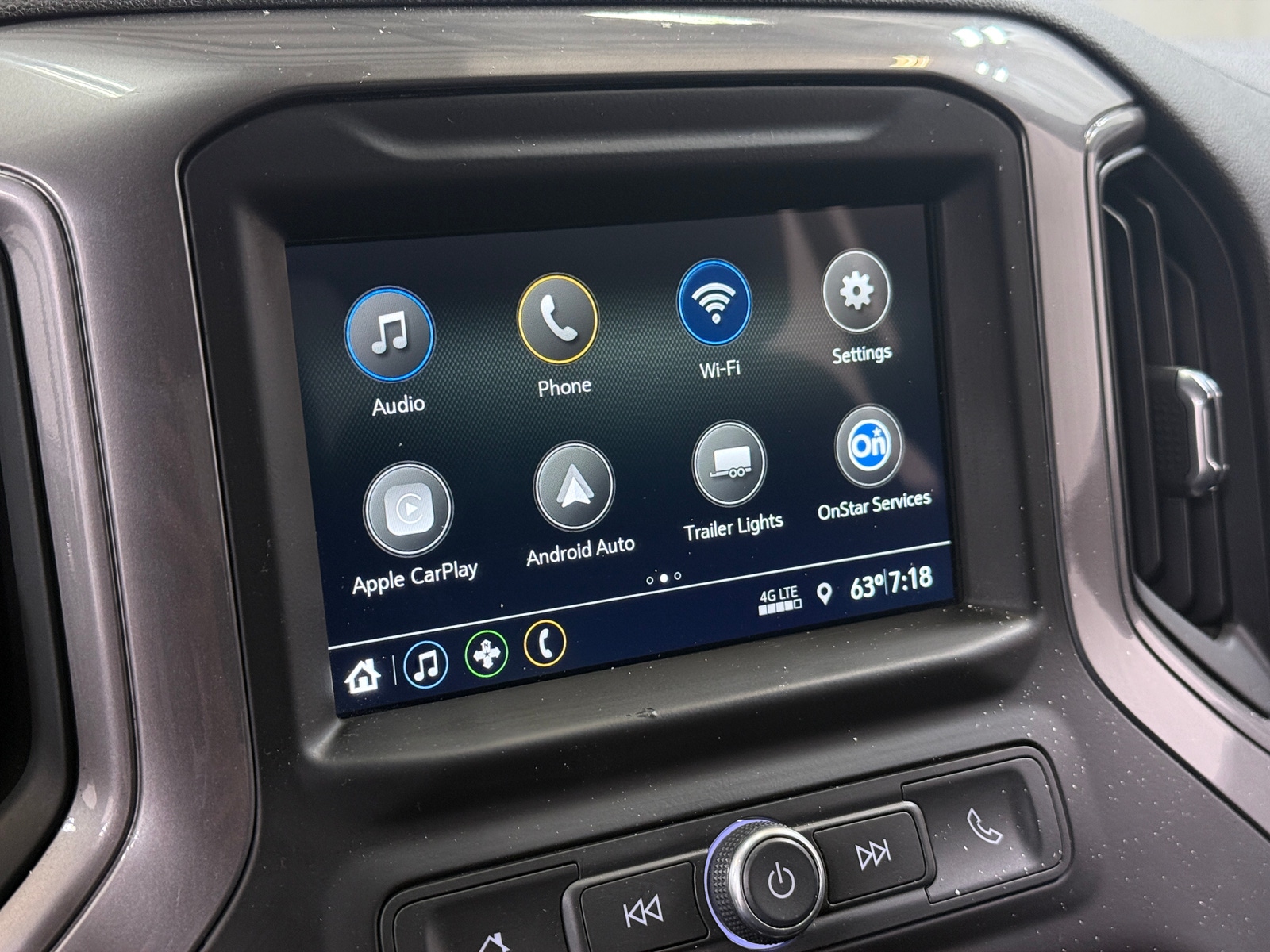 Thumbnail: 2019 Chevrolet Silverado 1500 - 4