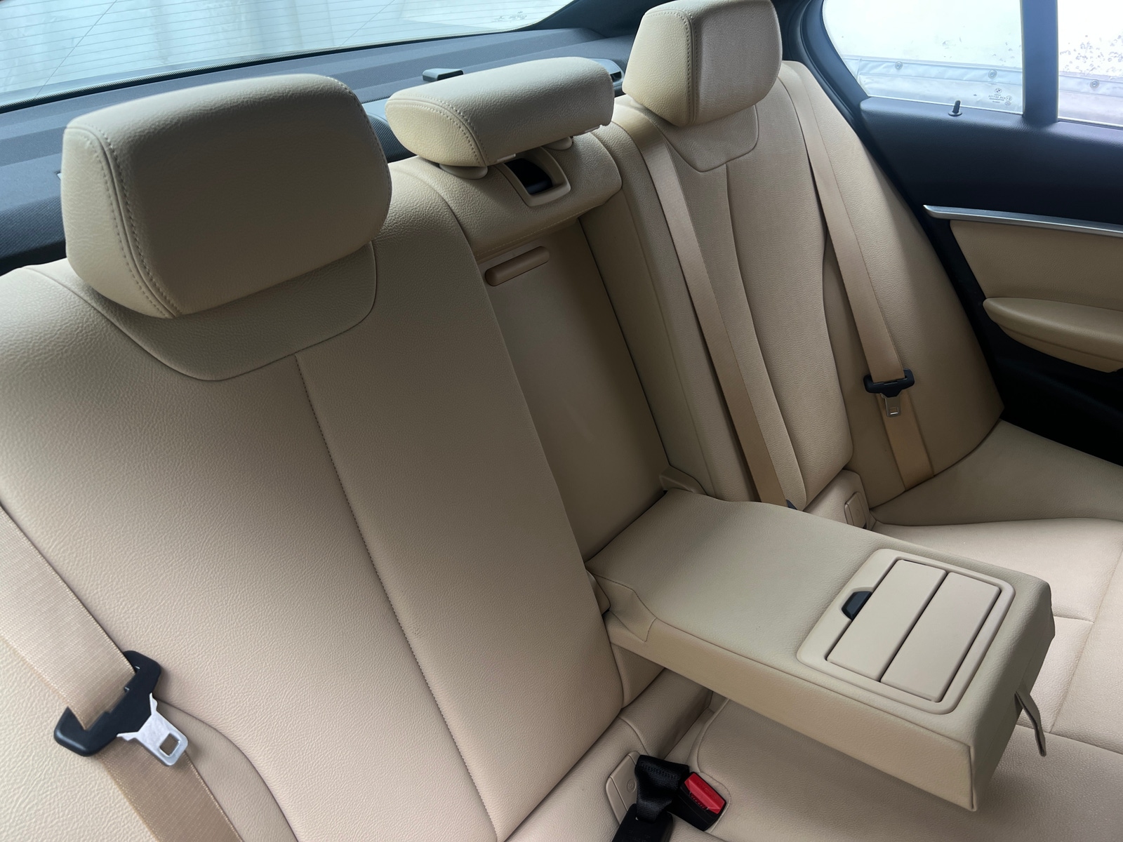 Thumbnail: 2018 BMW 3 Series - 5