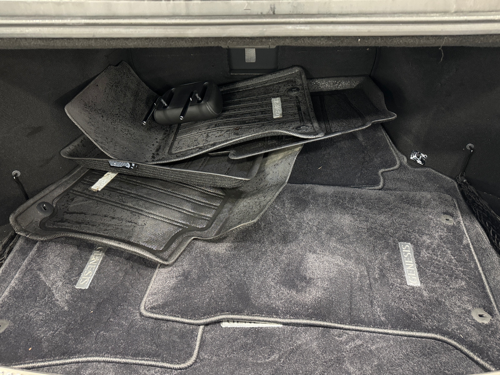 Thumbnail: 2019 Genesis G90 - 6