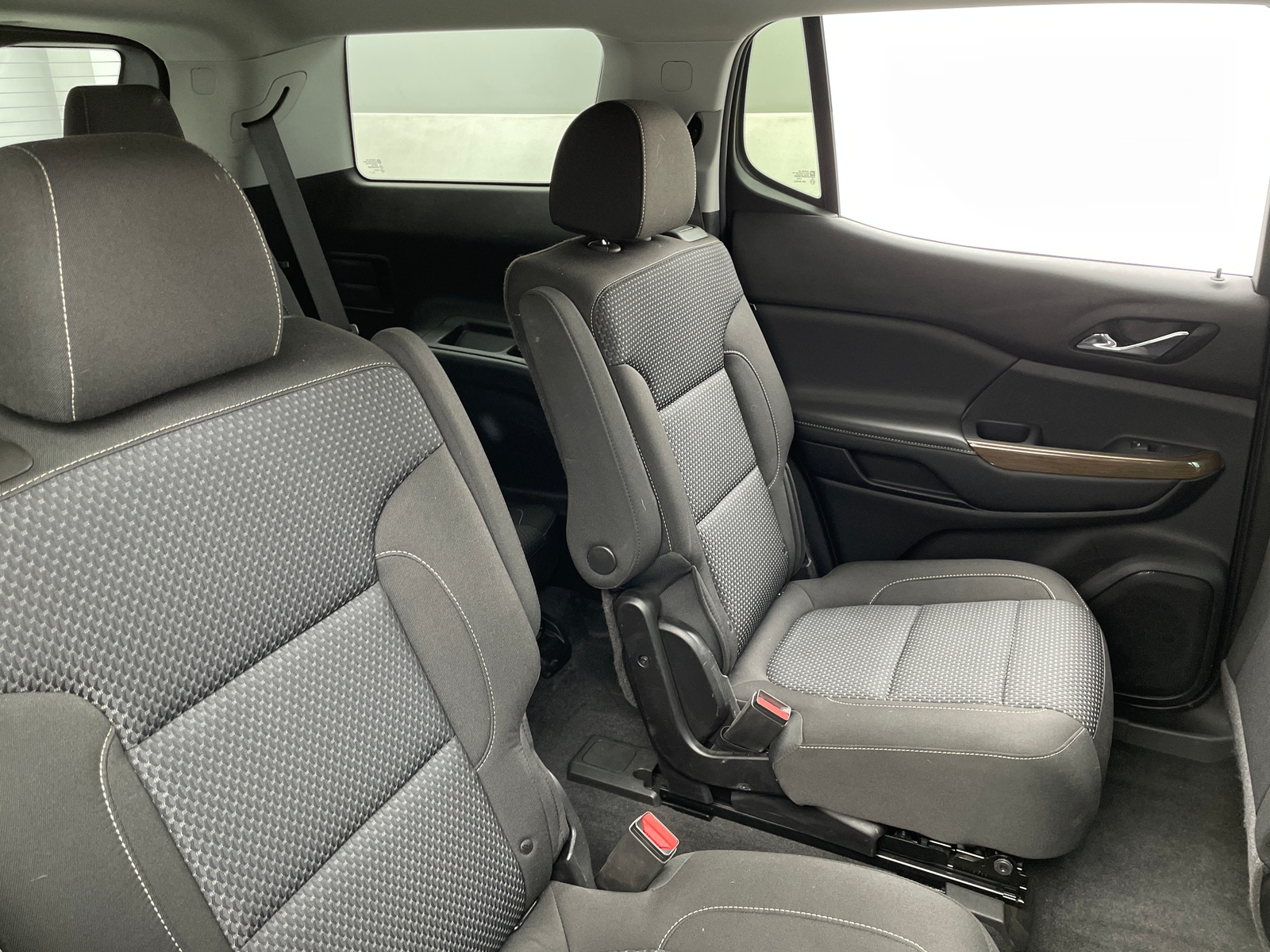 Thumbnail: 2021 GMC Acadia - 6