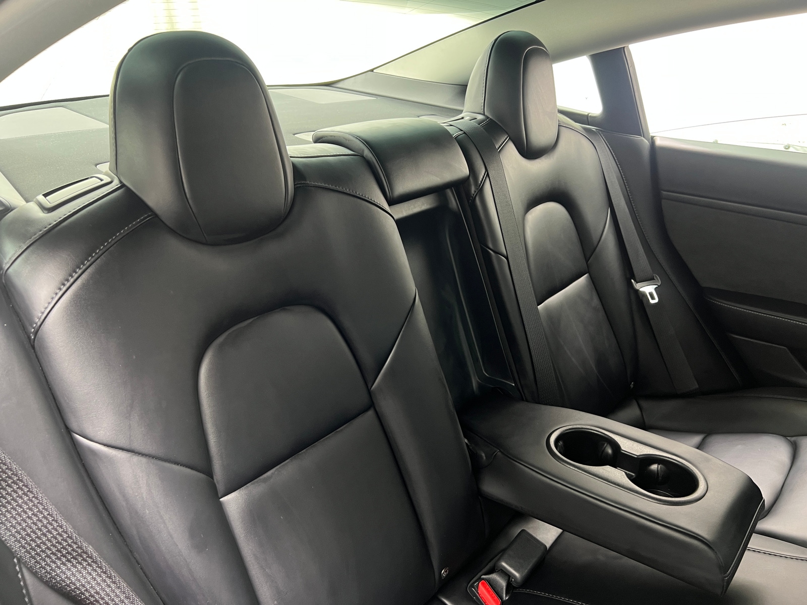 Thumbnail: 2022 Tesla Model 3 - 5