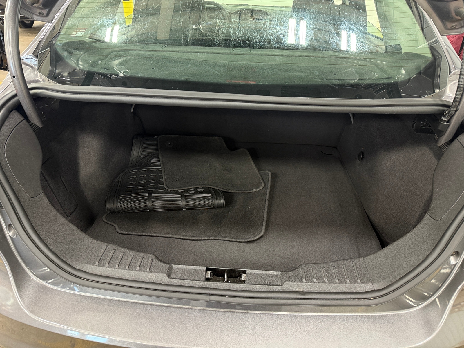 Thumbnail: 2012 Ford Focus - 7