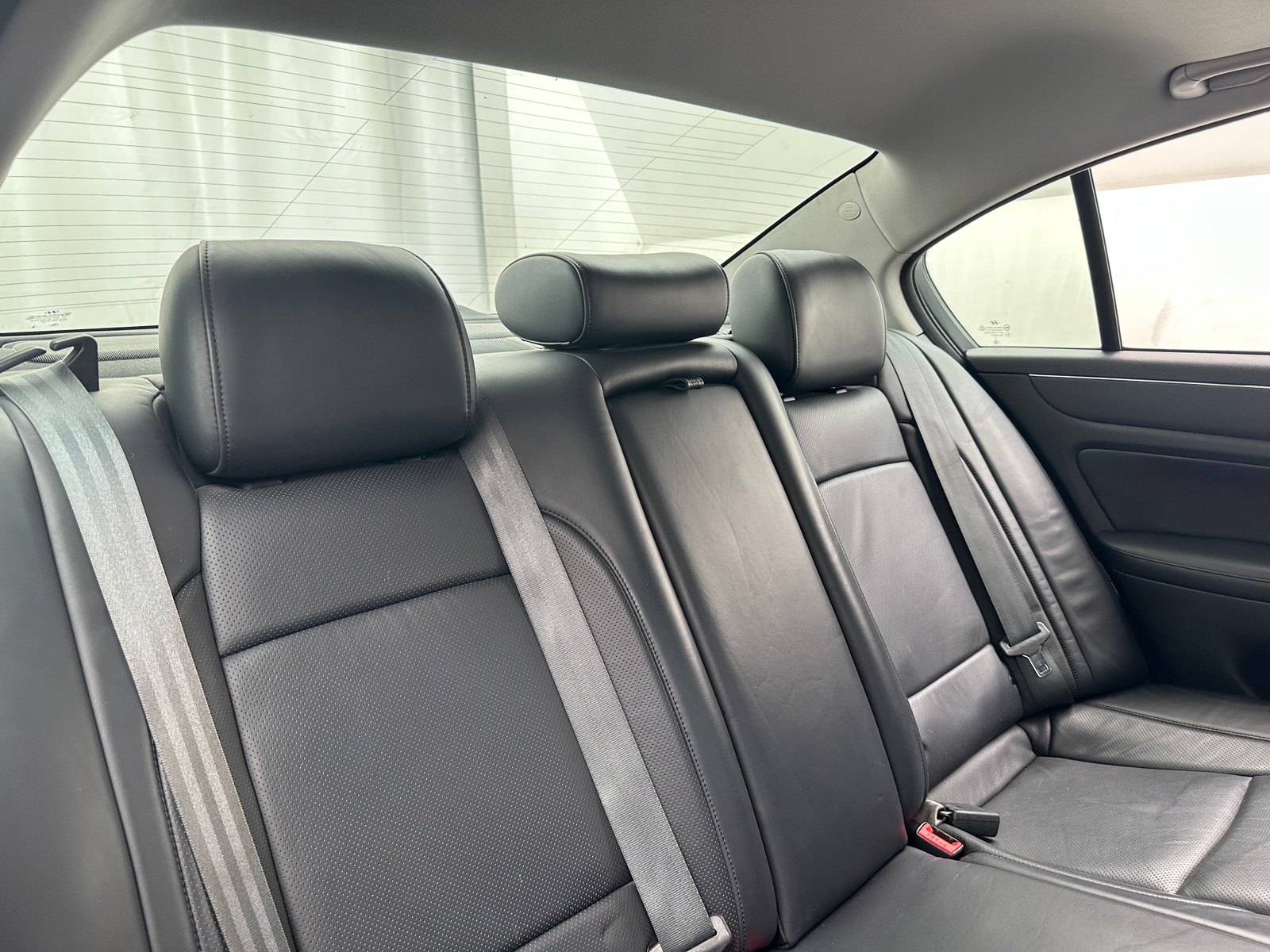 Thumbnail: 2013 Hyundai Genesis - 5