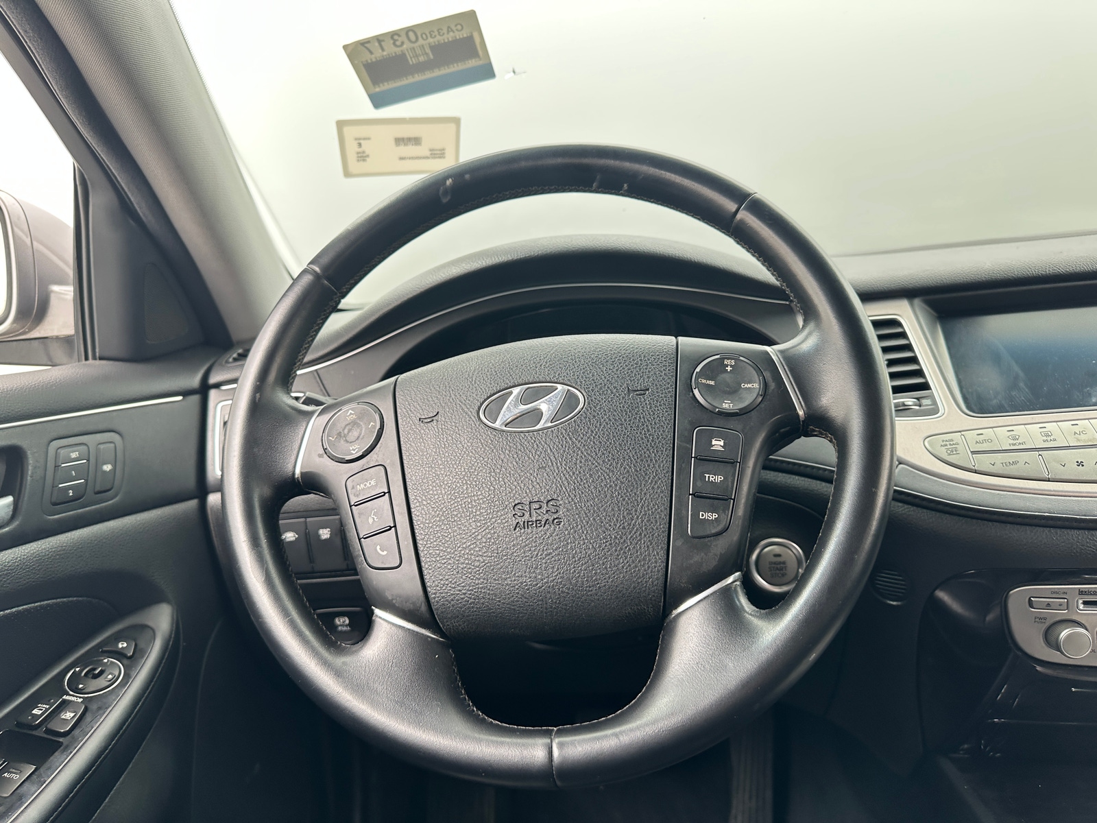 Thumbnail: 2013 Hyundai Genesis - 4