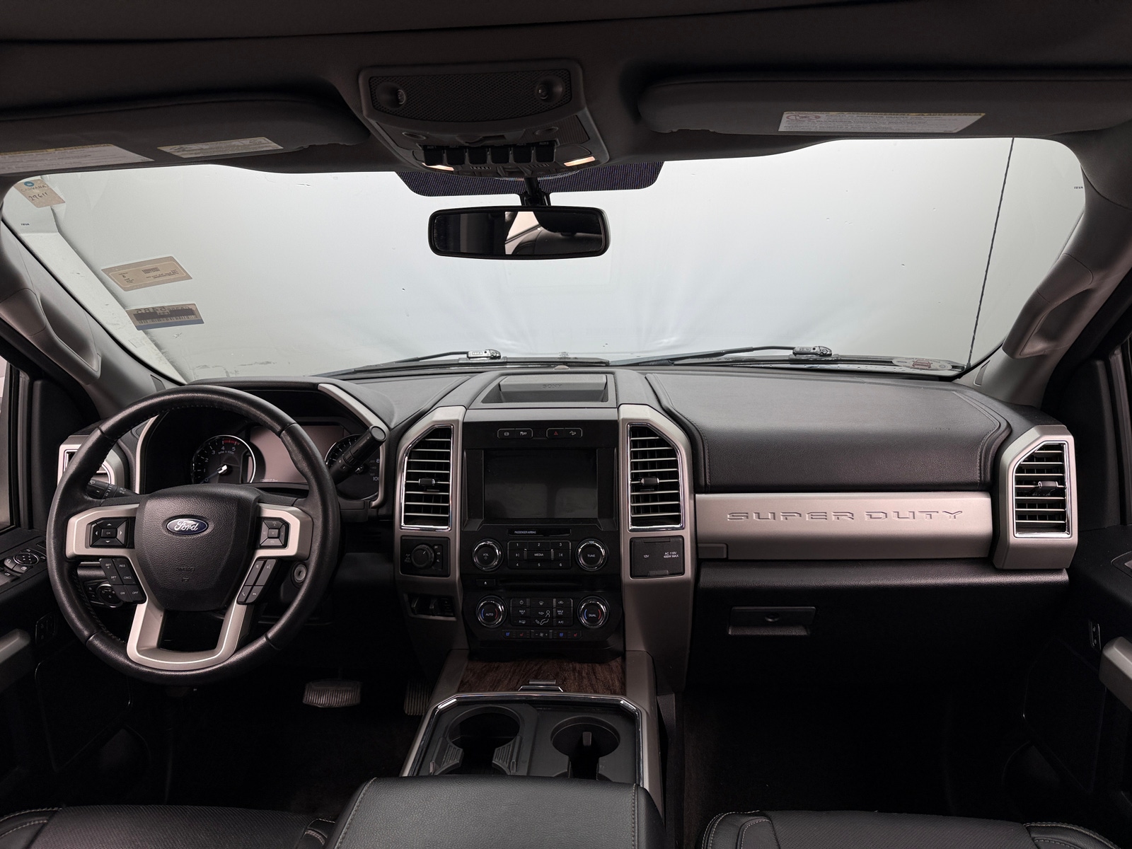 Thumbnail: 2017 Ford Econoline - 3