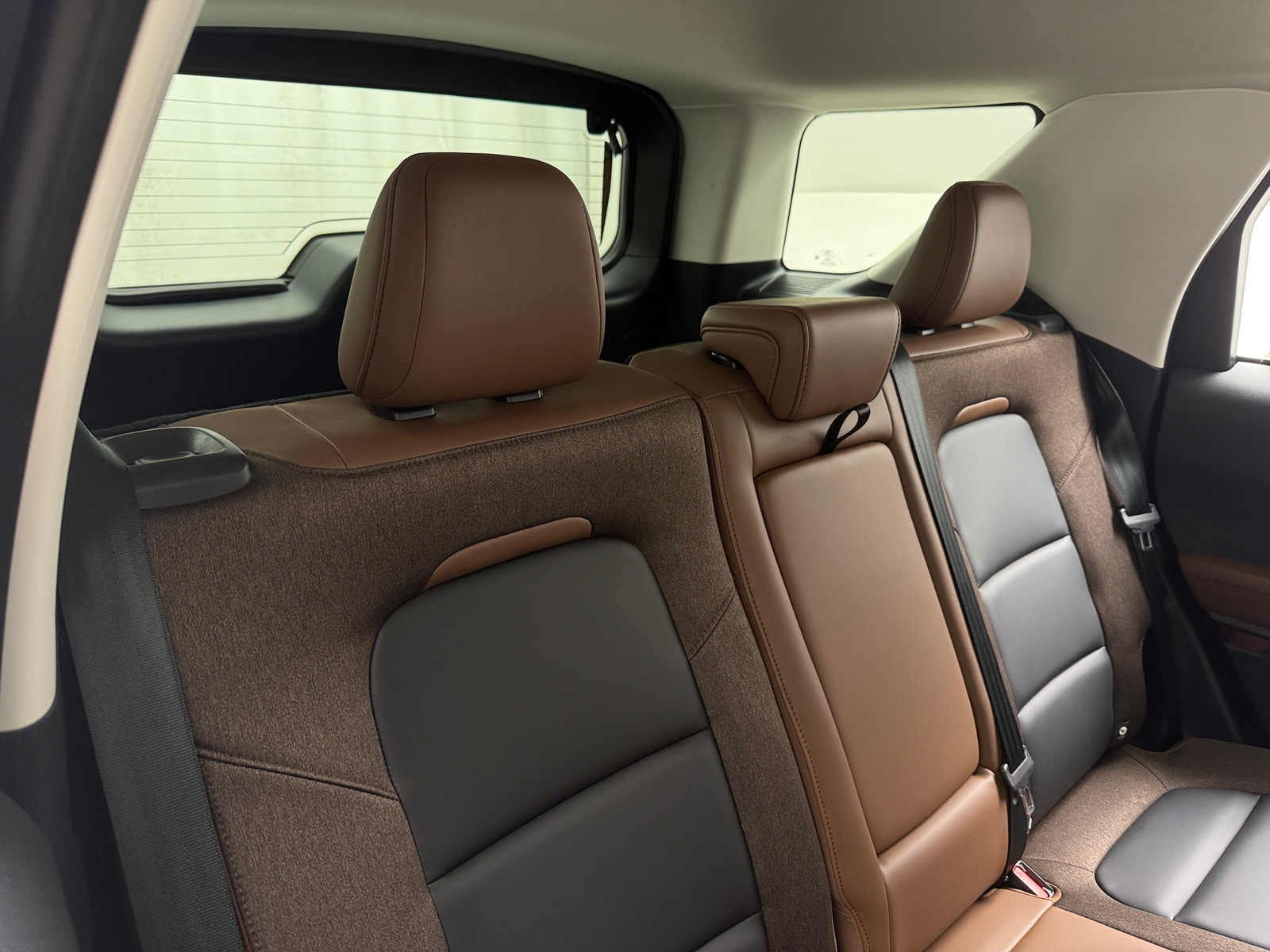 Thumbnail: 2025 Ford Bronco Sport - 5