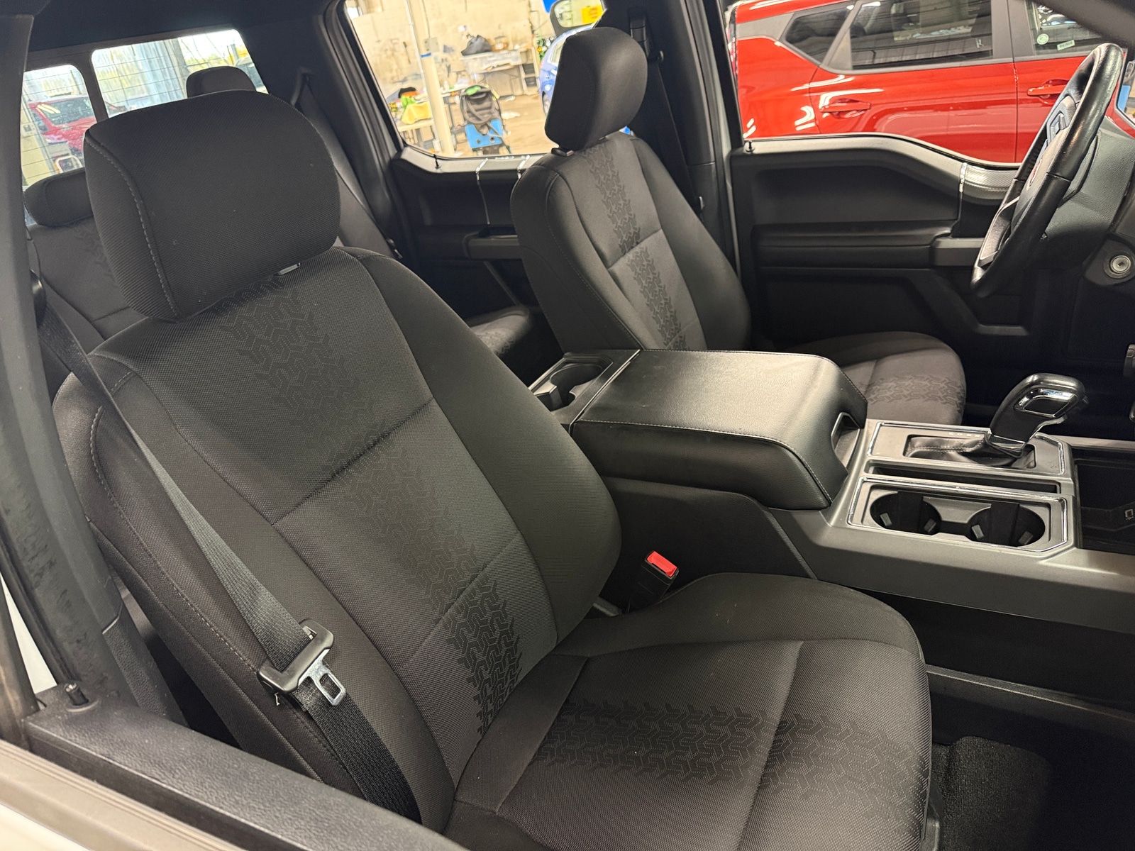 Thumbnail: 2020 Ford Econoline - 2