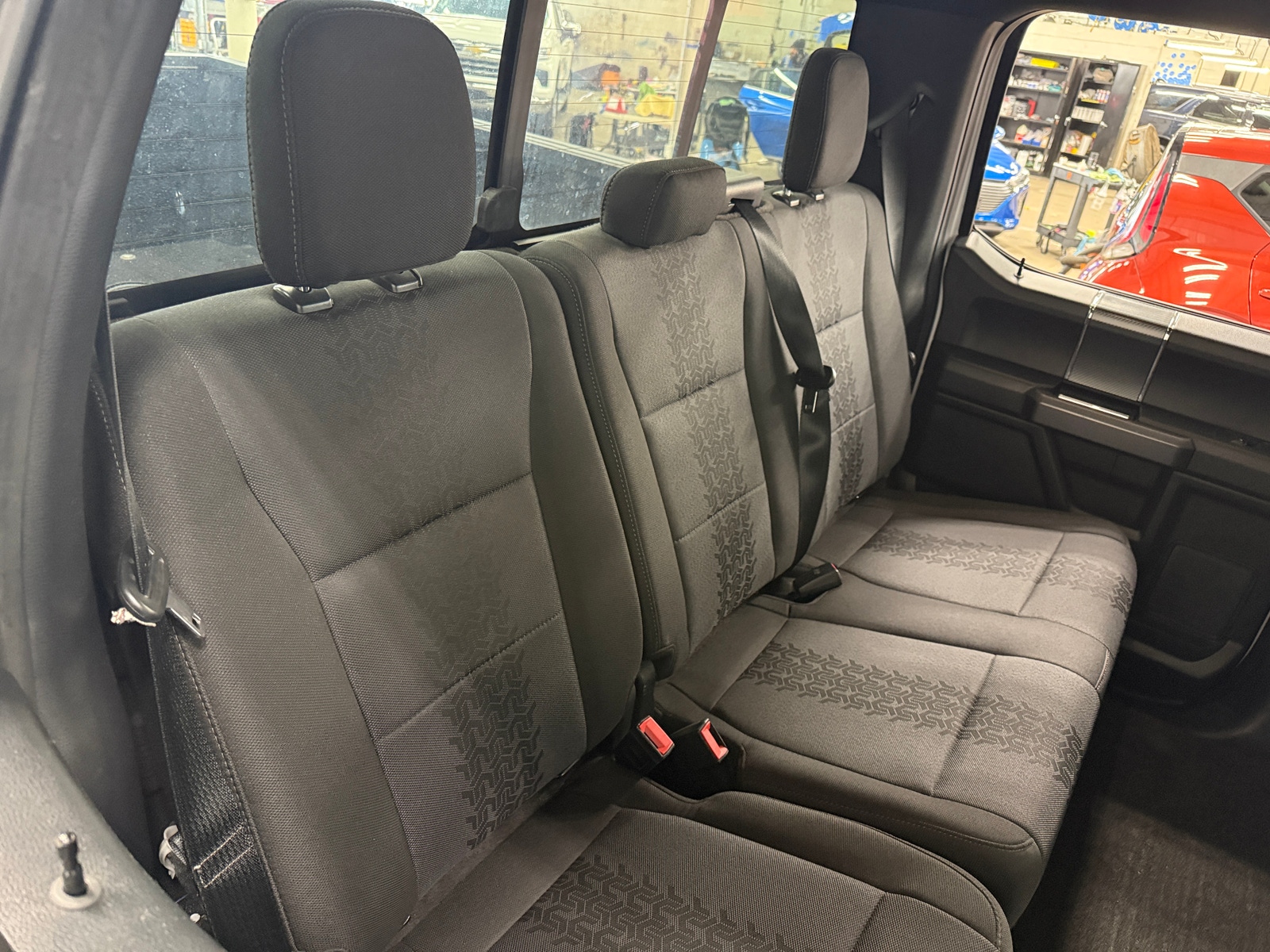 Thumbnail: 2020 Ford Econoline - 6