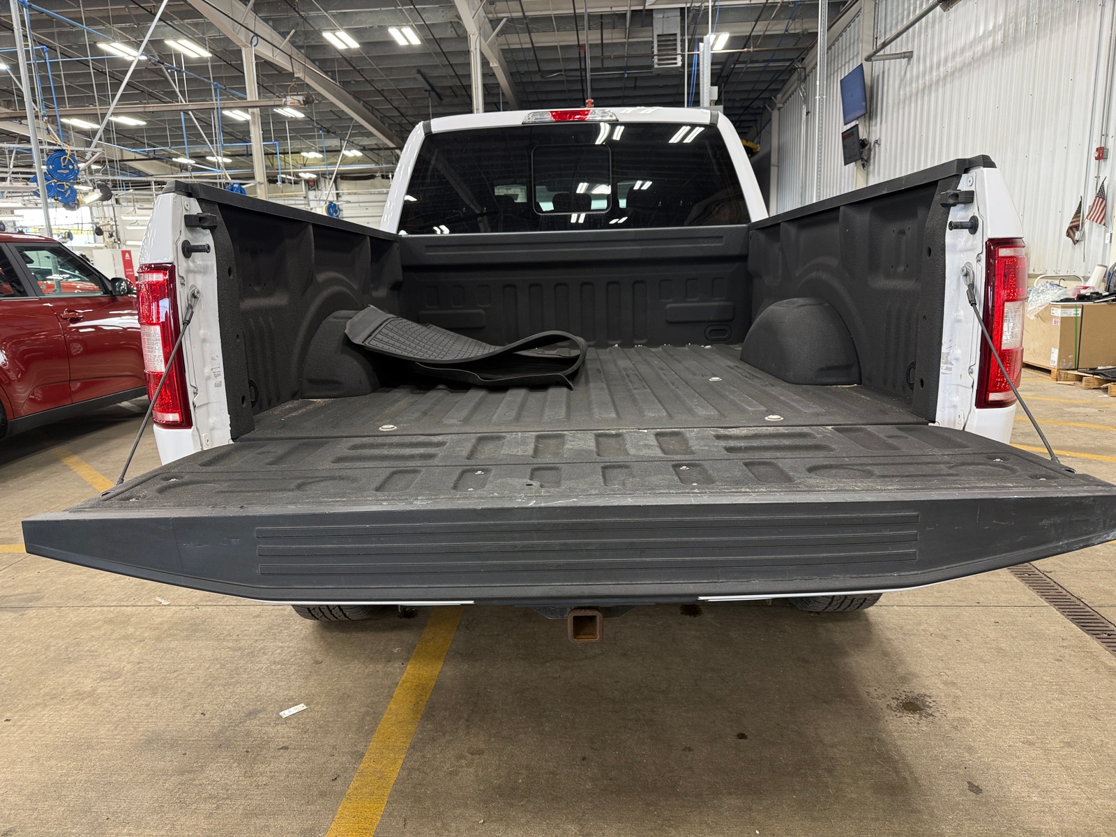 Thumbnail: 2020 Ford Econoline - 7