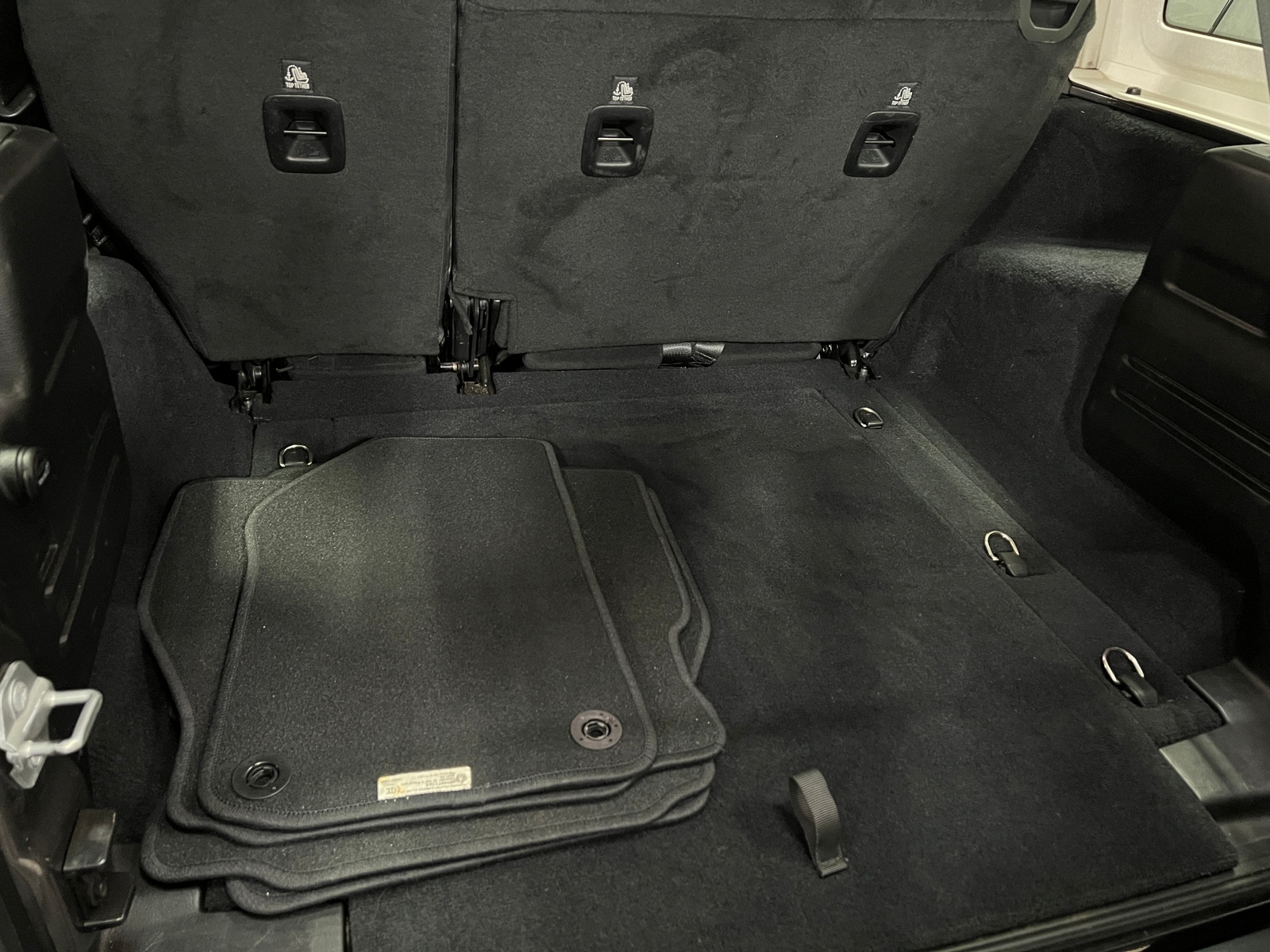 Thumbnail: 2019 Jeep Wrangler - 7