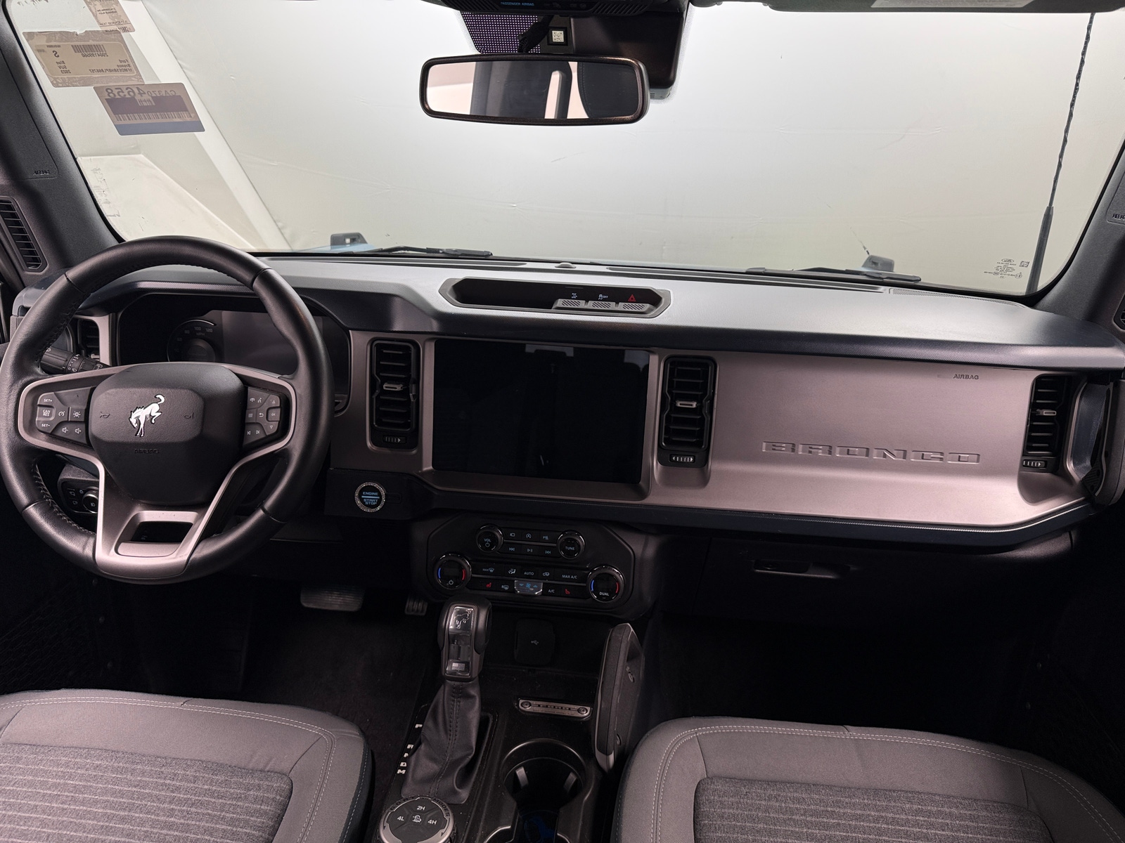 Thumbnail: 2023 Ford Bronco - 3