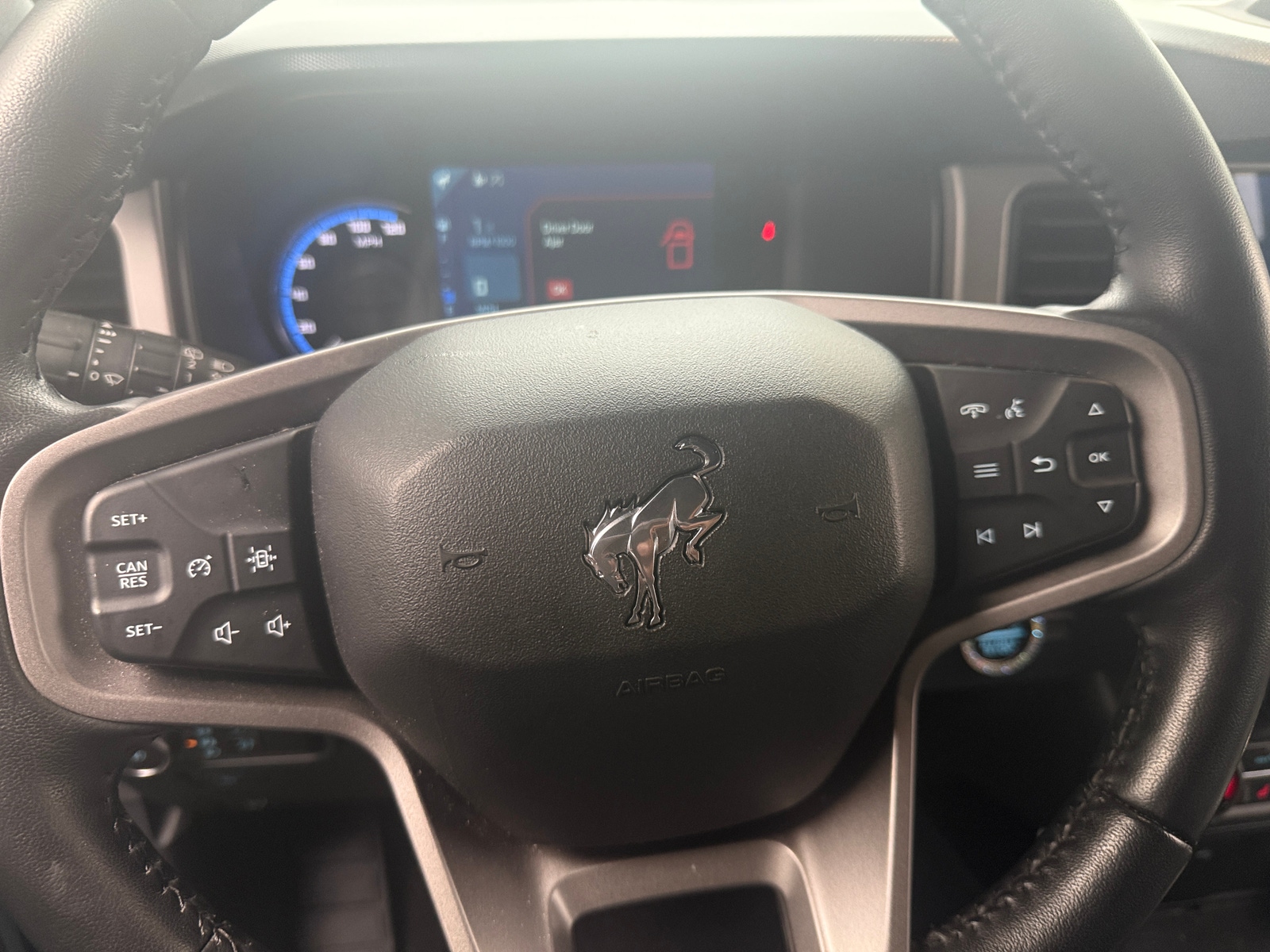 Thumbnail: 2023 Ford Bronco - 5