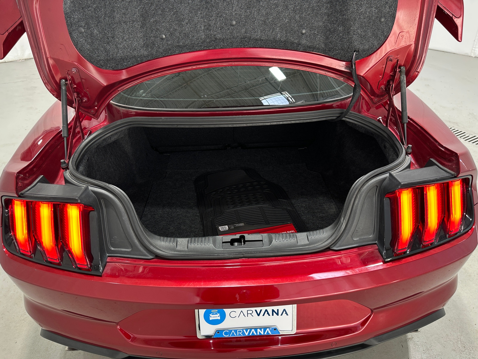 Thumbnail: 2019 Ford Mustang - 4