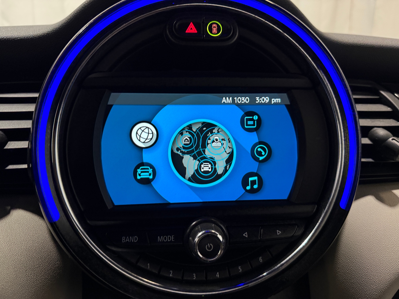 Thumbnail: 2019 MINI Cooper Convertible - 3