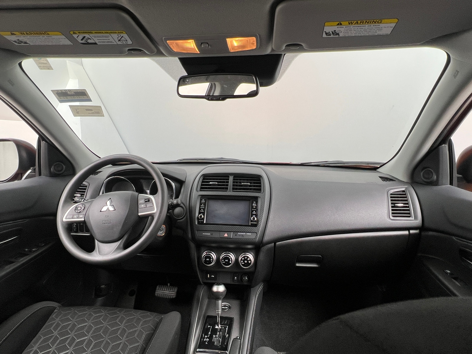 Thumbnail: 2024 Mitsubishi Outlander Sport - 3