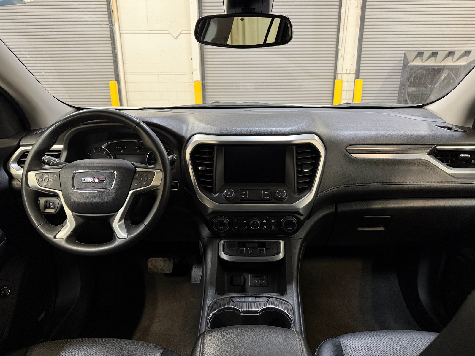 Thumbnail: 2023 GMC Acadia - 2