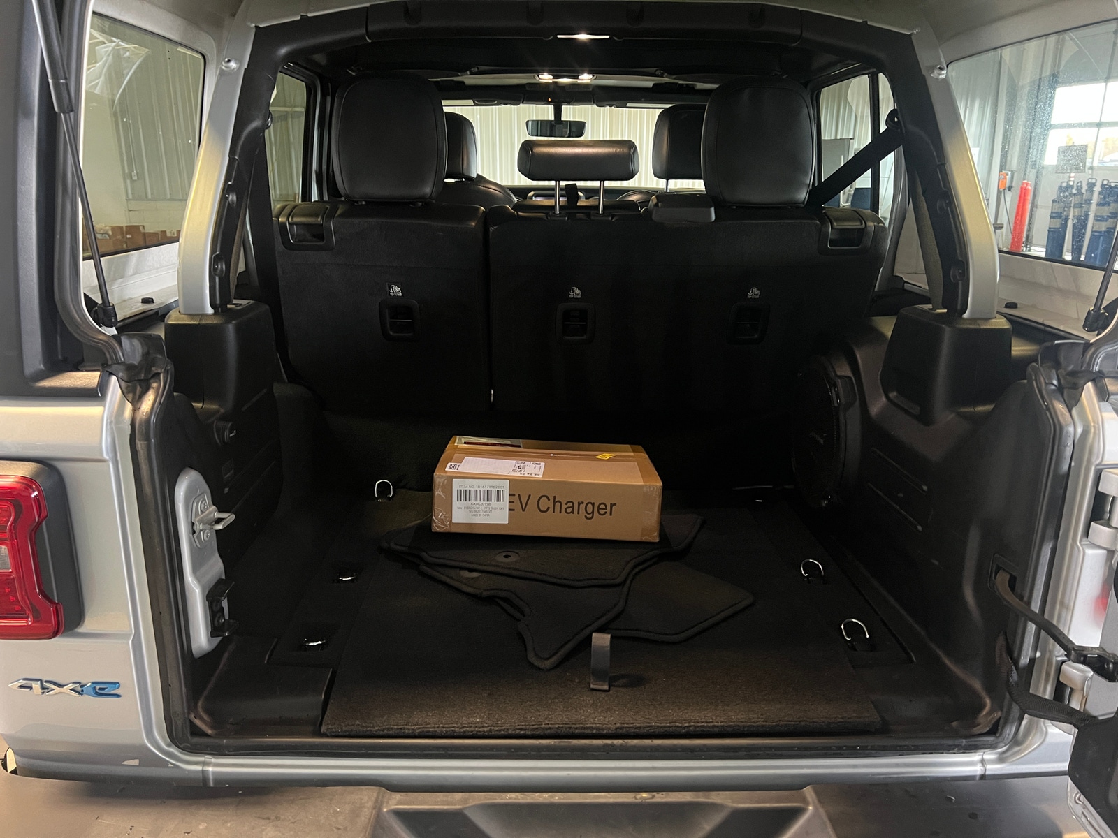 Thumbnail: 2023 Jeep Wrangler - 6