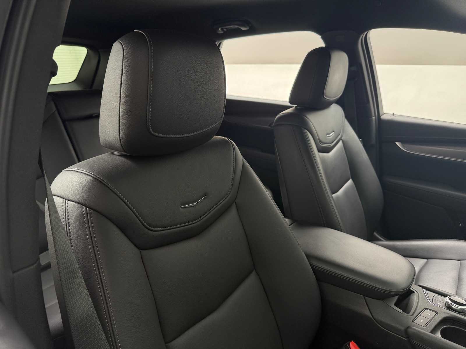 Thumbnail: 2020 Cadillac XT5 - 2