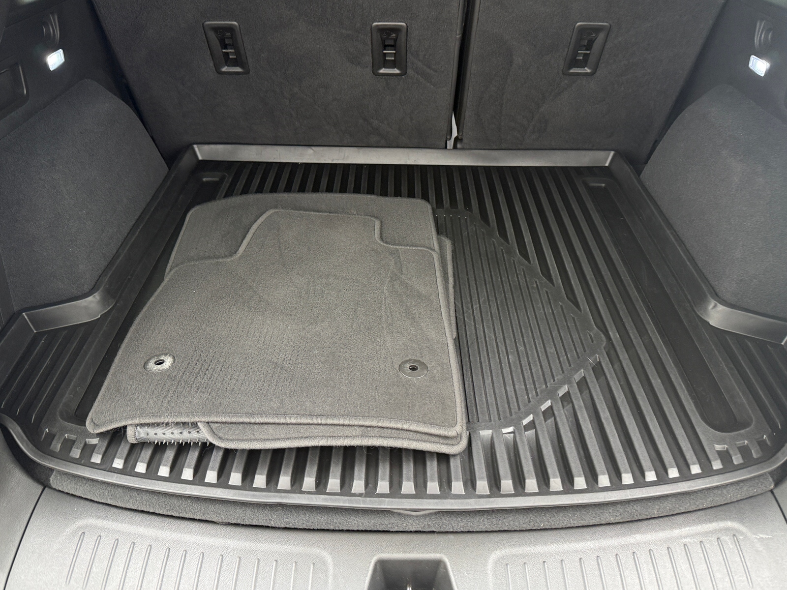 Thumbnail: 2020 Cadillac XT5 - 7