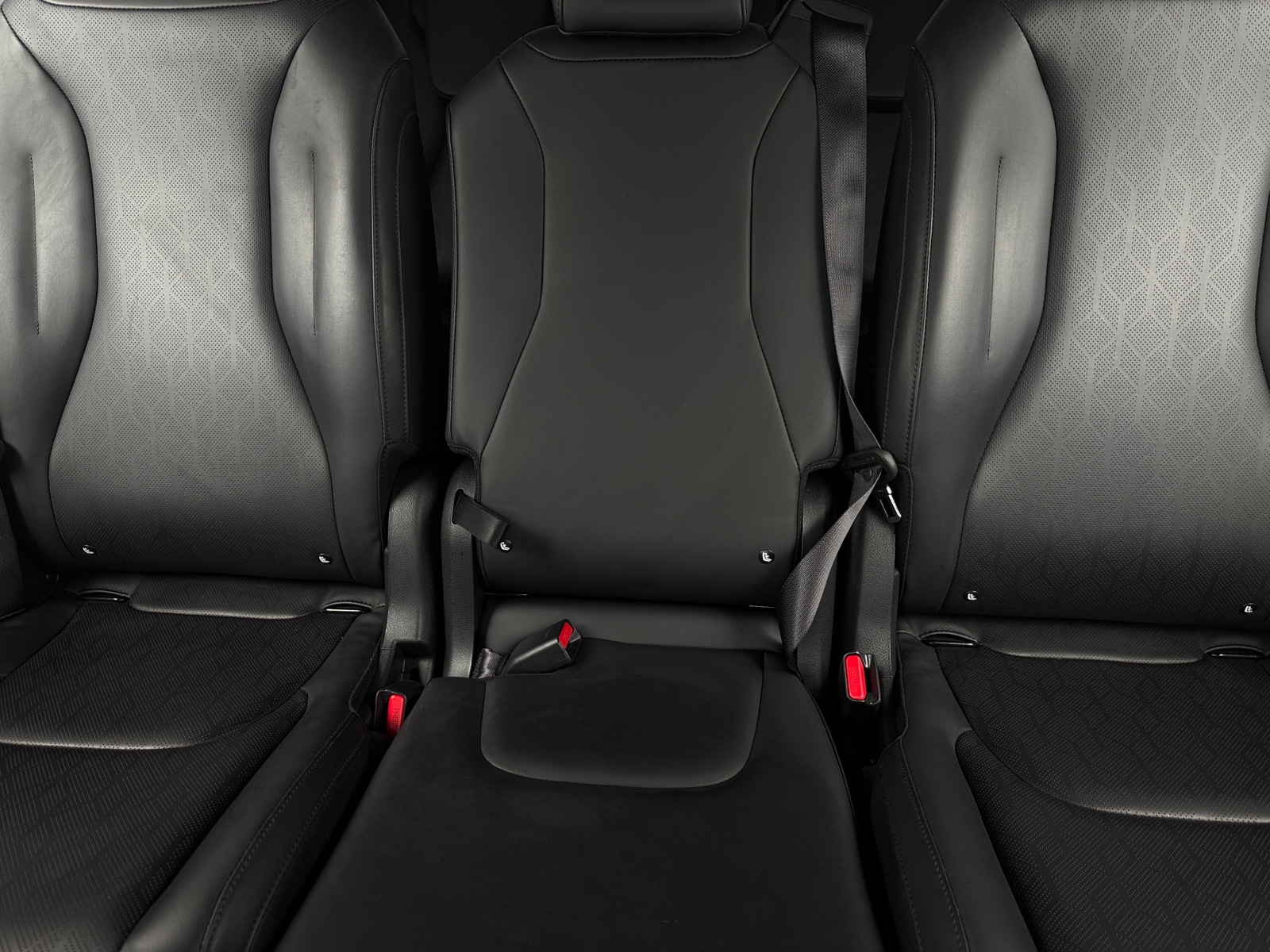 Thumbnail: 2024 Kia Carnival - 5