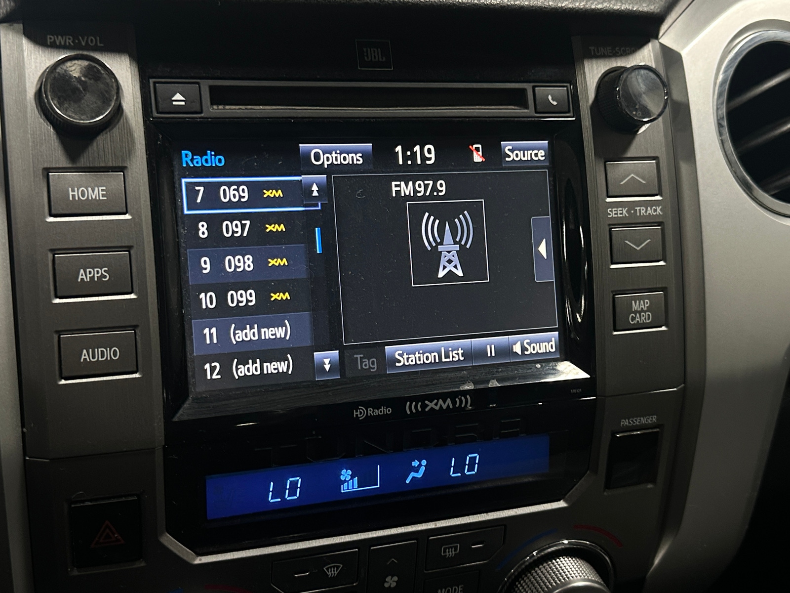 Thumbnail: 2016 Toyota Tundra - 3