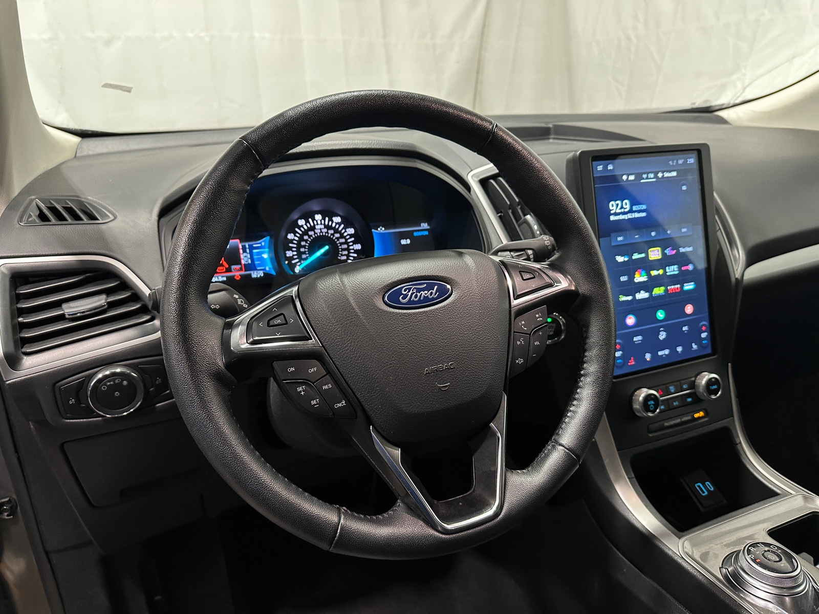 Thumbnail: 2024 Ford Edge - 4