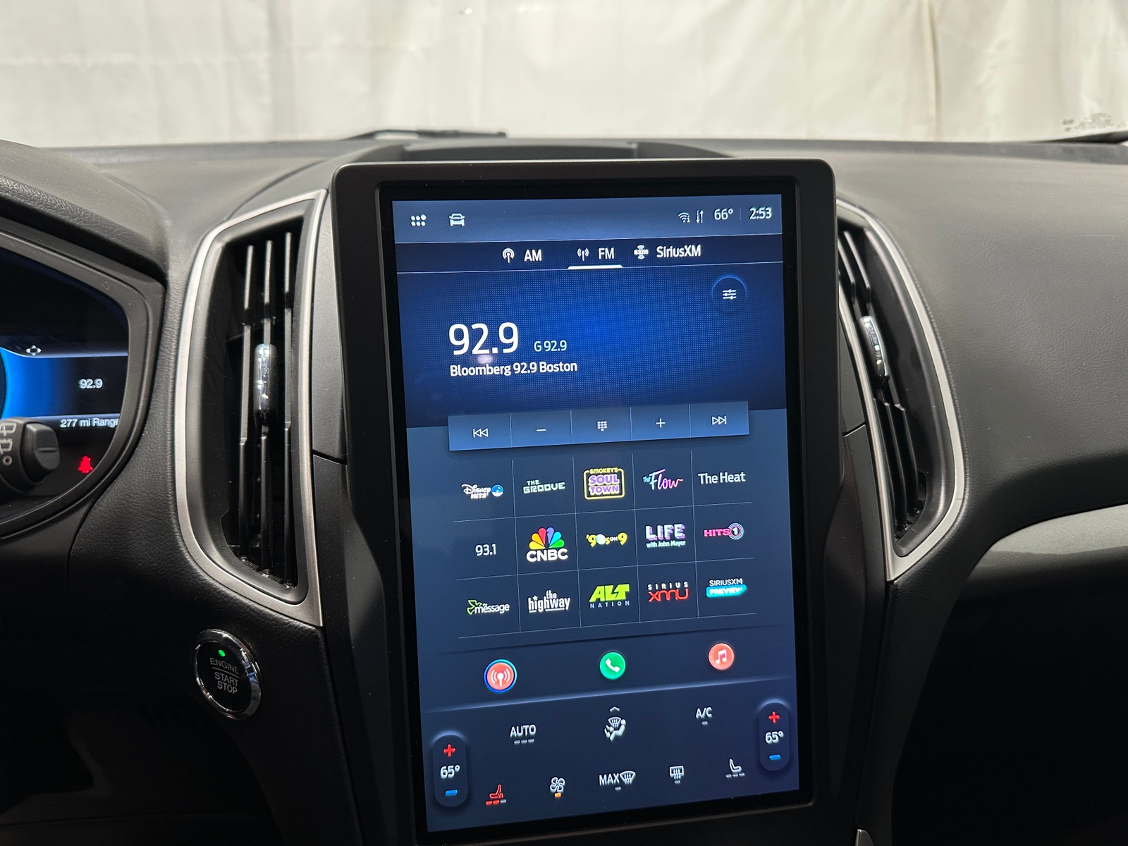 Thumbnail: 2024 Ford Edge - 3