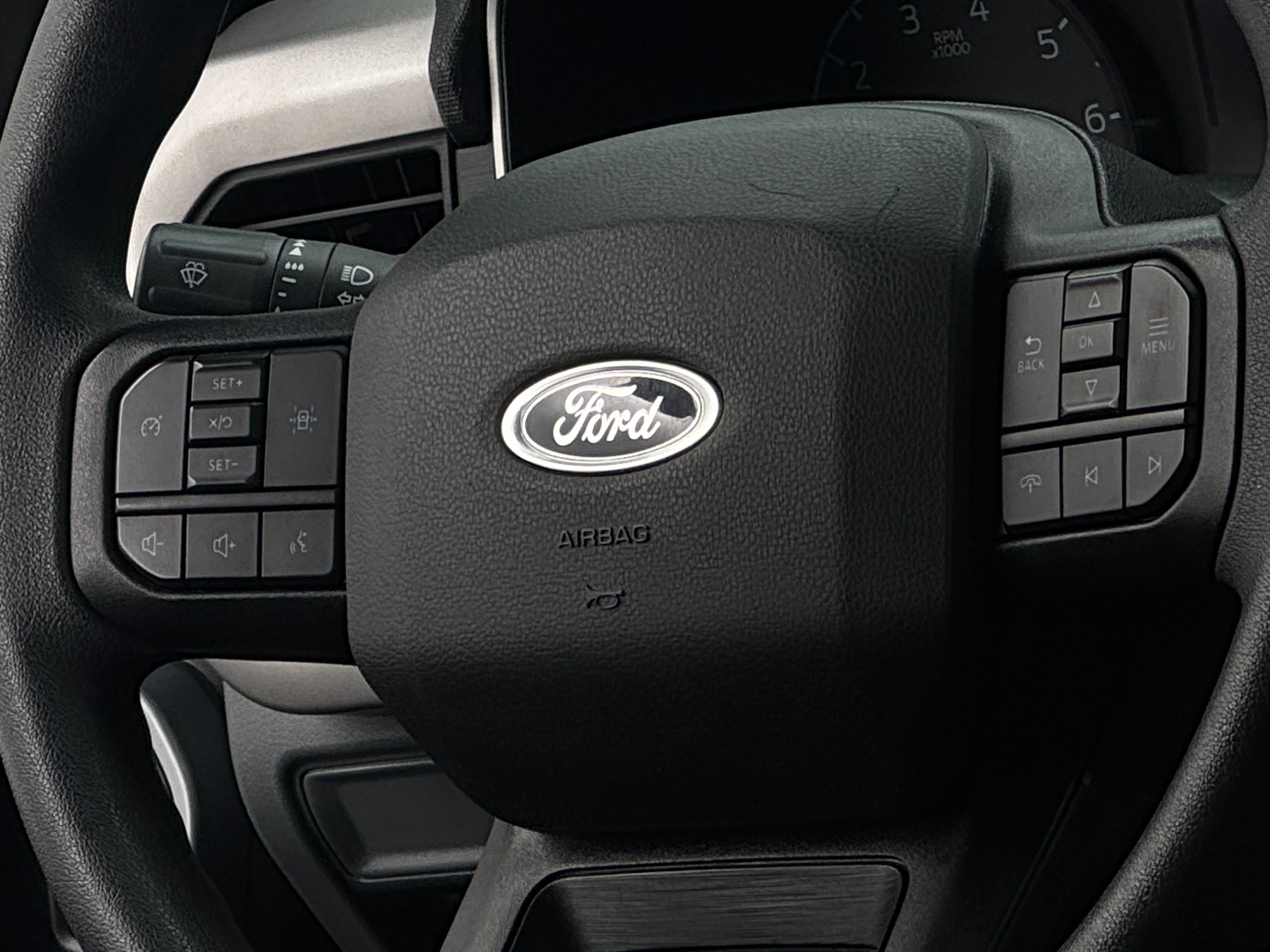 Thumbnail: 2023 Ford Econoline - 5