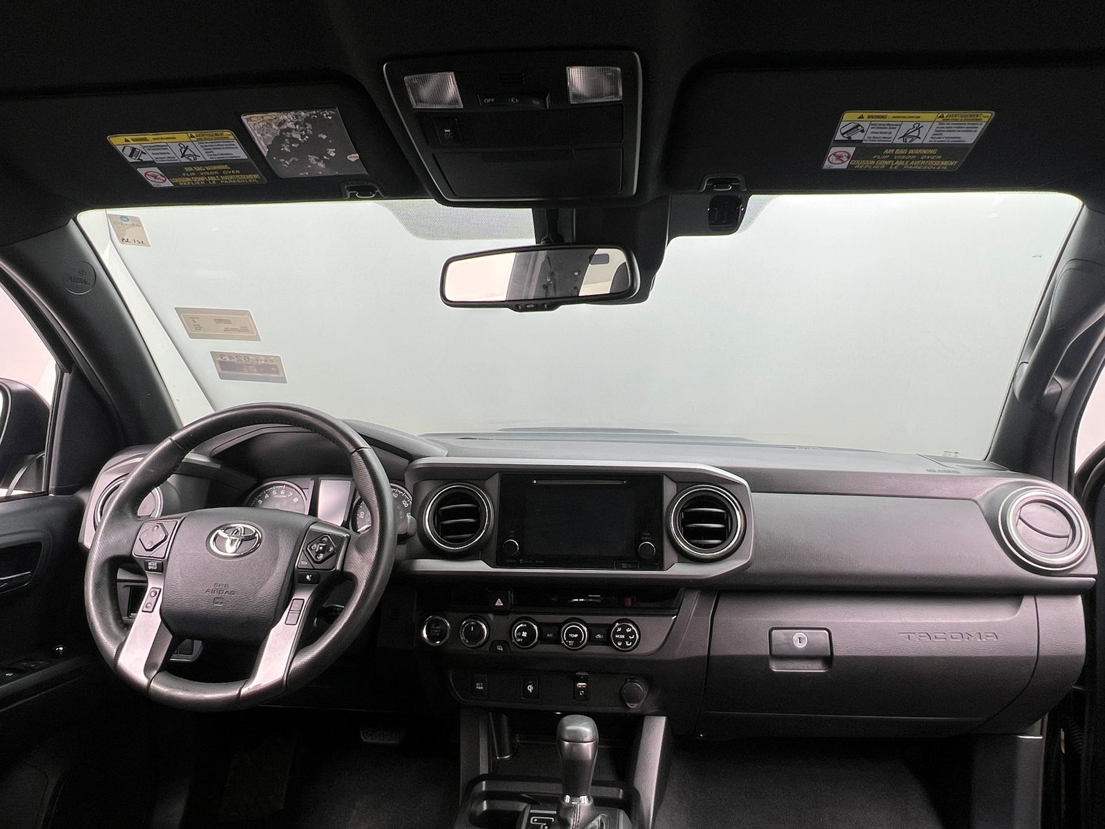 Thumbnail: 2018 Toyota Tacoma - 3