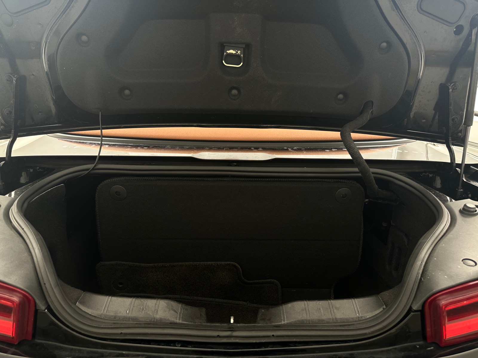 Thumbnail: 2016 Chevrolet Camaro - 6